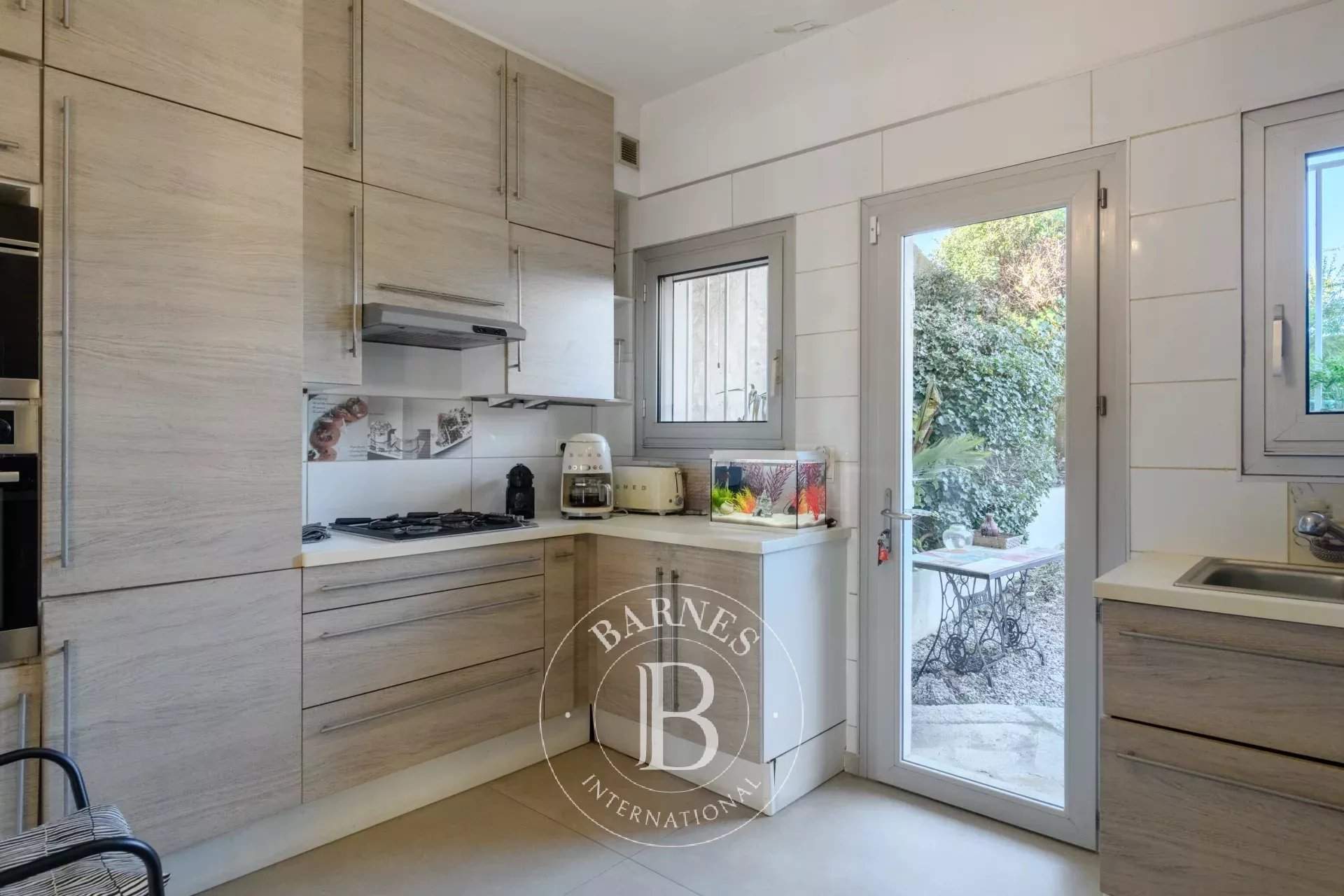 Cassis  - Maison 6 Pi&egrave;ces 5 Chambres - picture 8