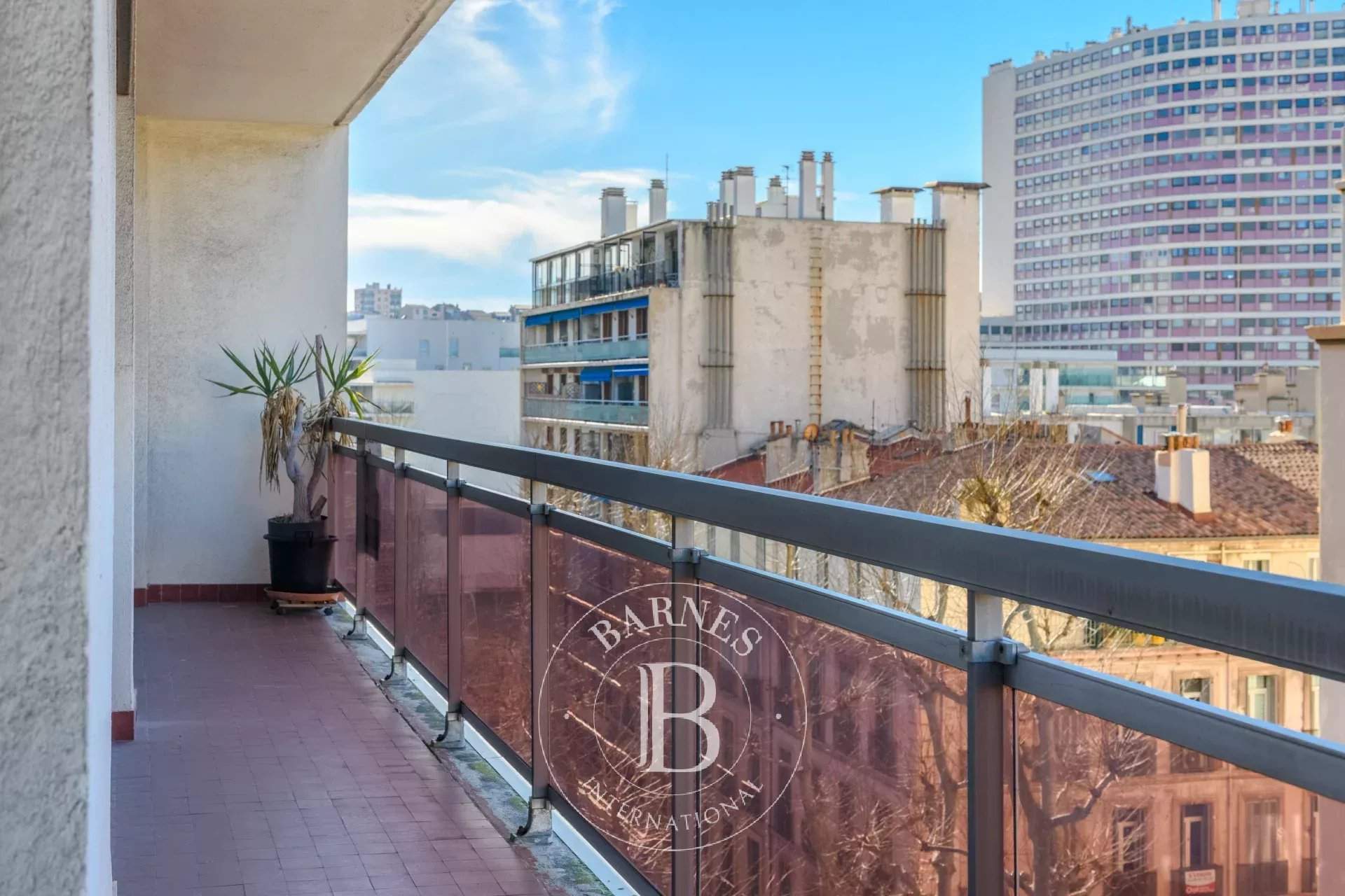 Marseille  - Appartement 8 Pi&egrave;ces 5 Chambres - picture 3