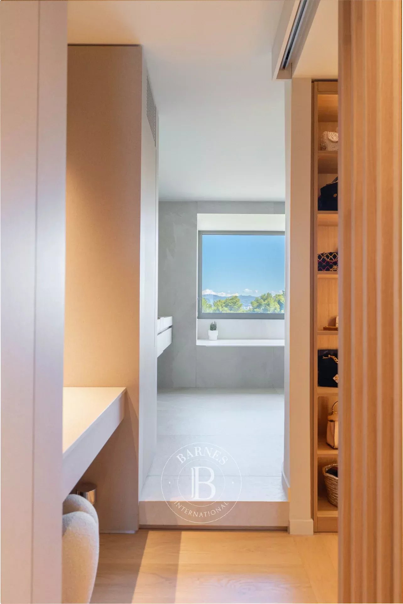 Marseille  - Apartment 3 Bedrooms - picture 17