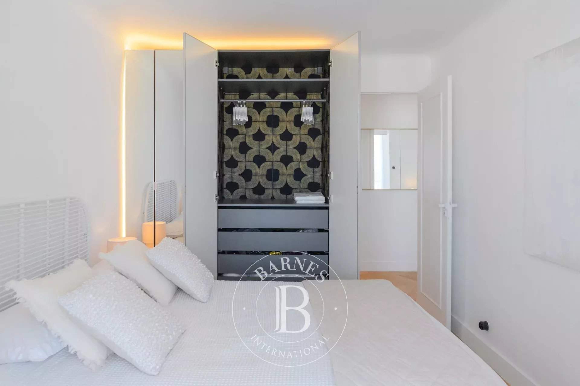 Marseille  - Apartment 2 Bedrooms - picture 14