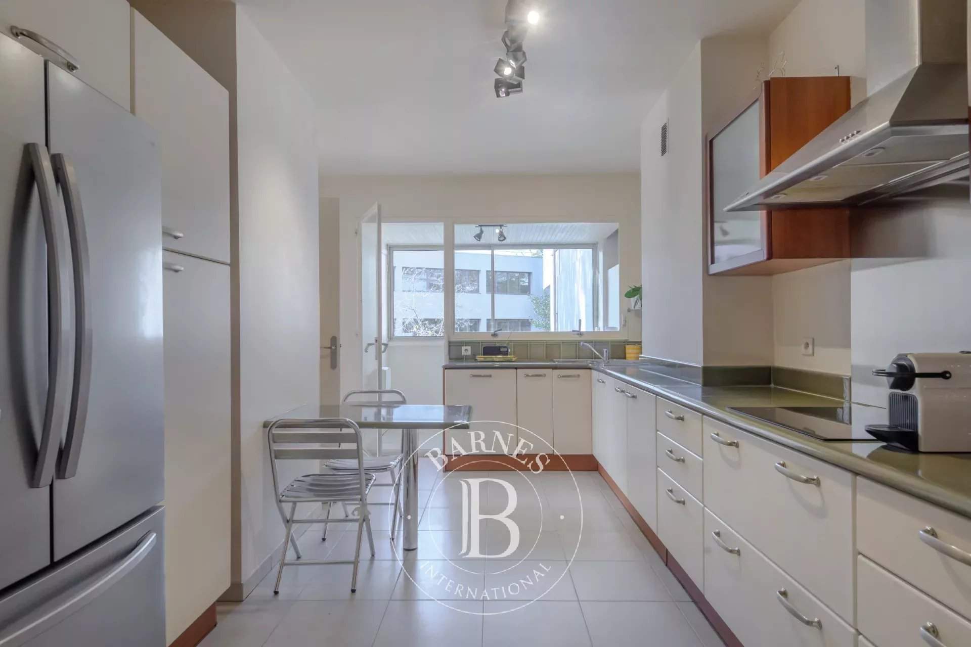 Marseille  - Apartment 3 Bedrooms - picture 9
