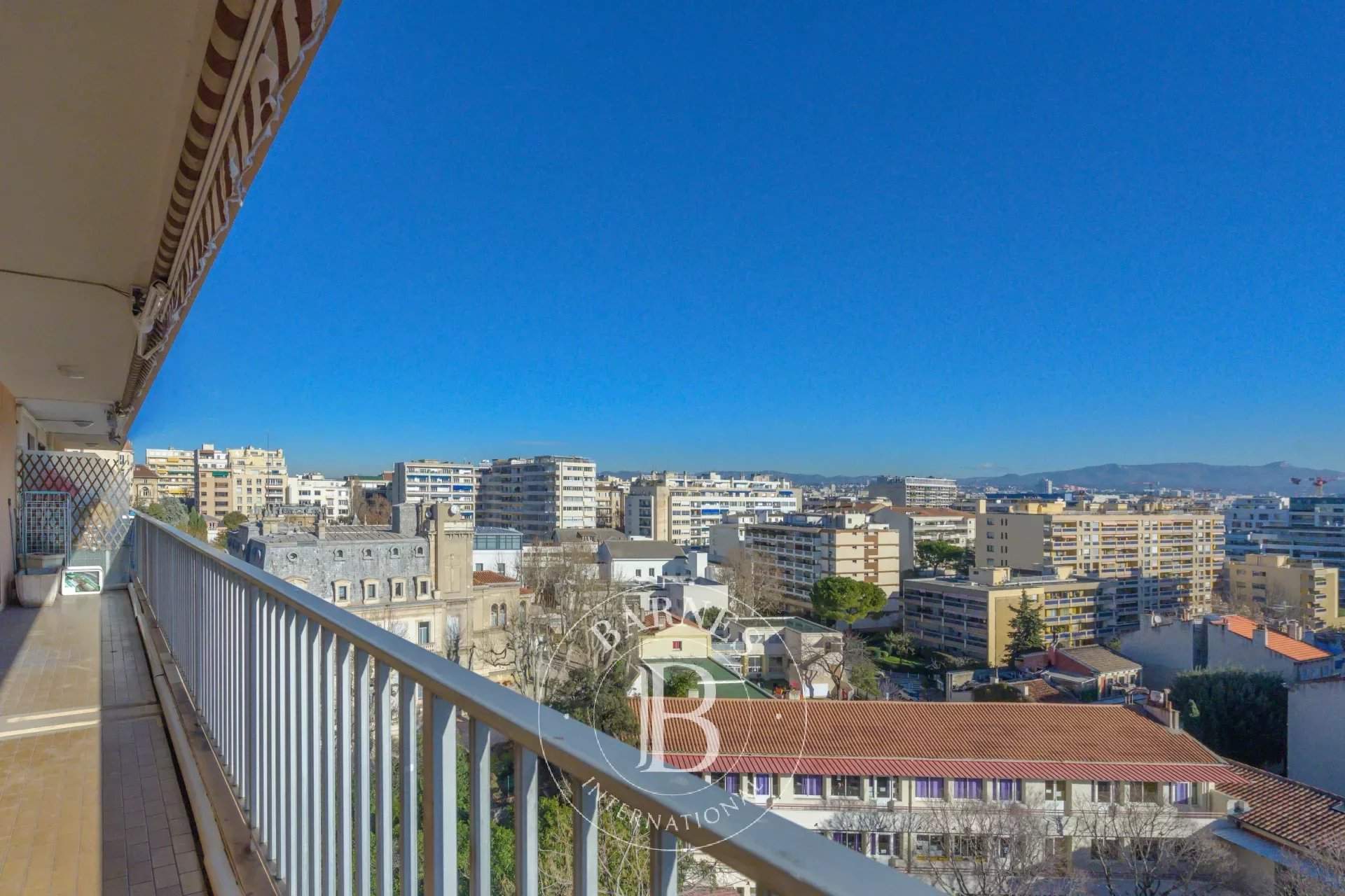 Marseille  - Appartement 6 Pièces 4 Chambres - picture 17