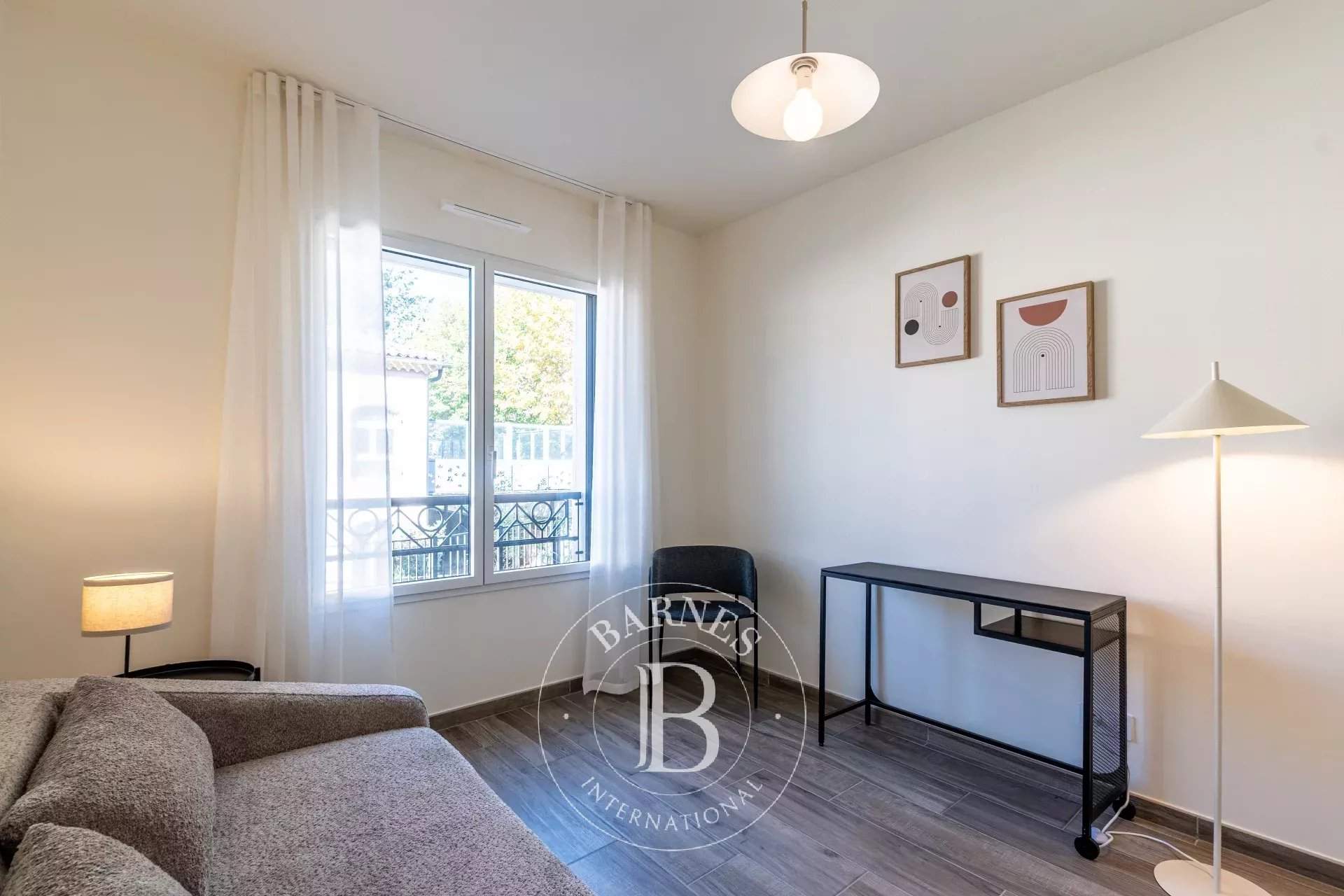 Aix-en-Provence  - Apartment 2 Bedrooms - picture 10