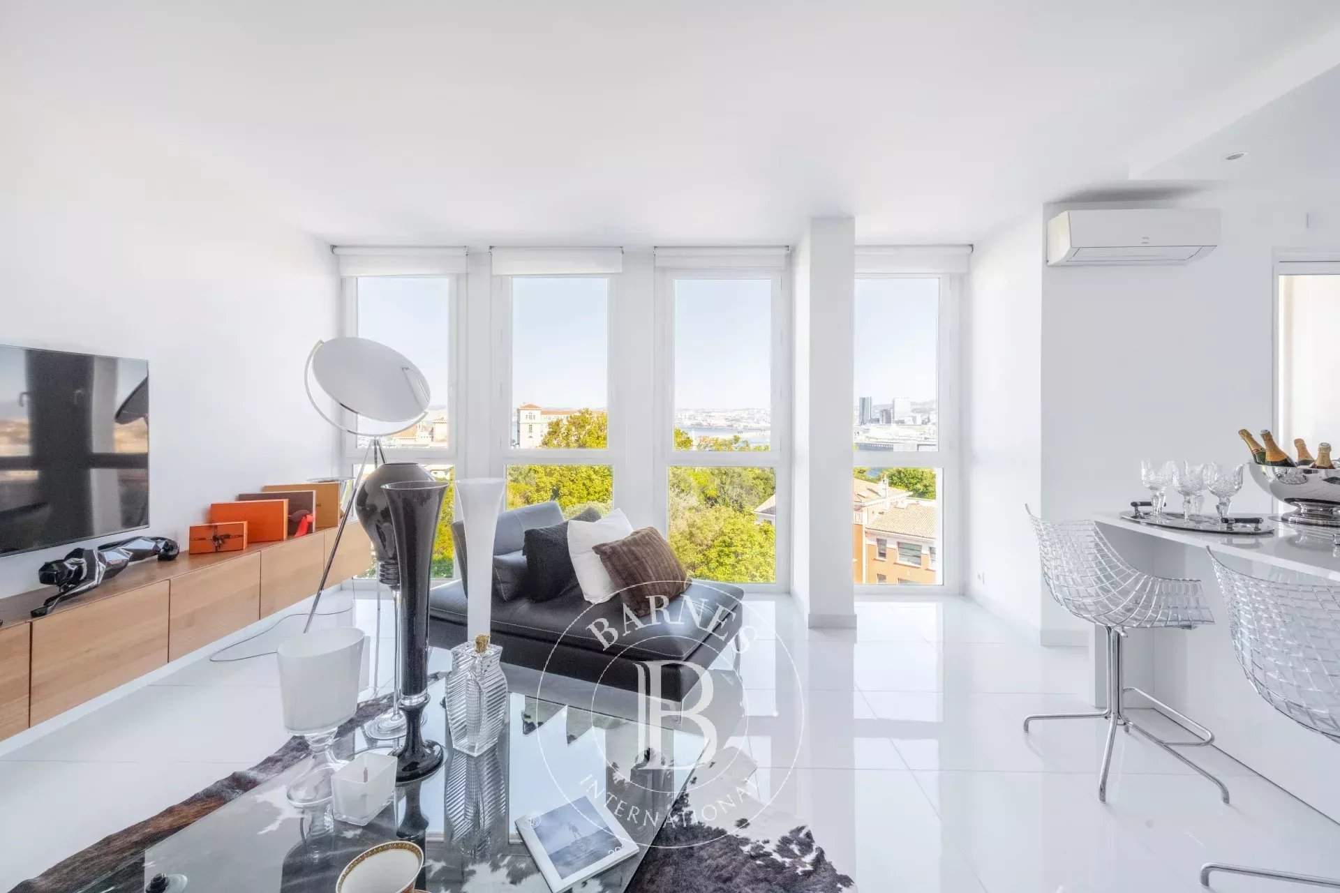 Marseille  - Appartement 2 Pièces, 1 Chambre - picture 1
