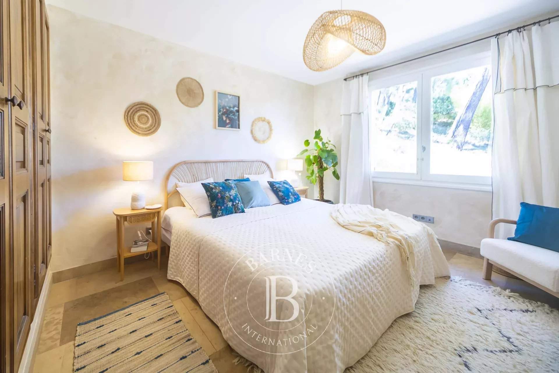 Le Tholonet  - Maison 5 Pièces 4 Chambres - picture 12