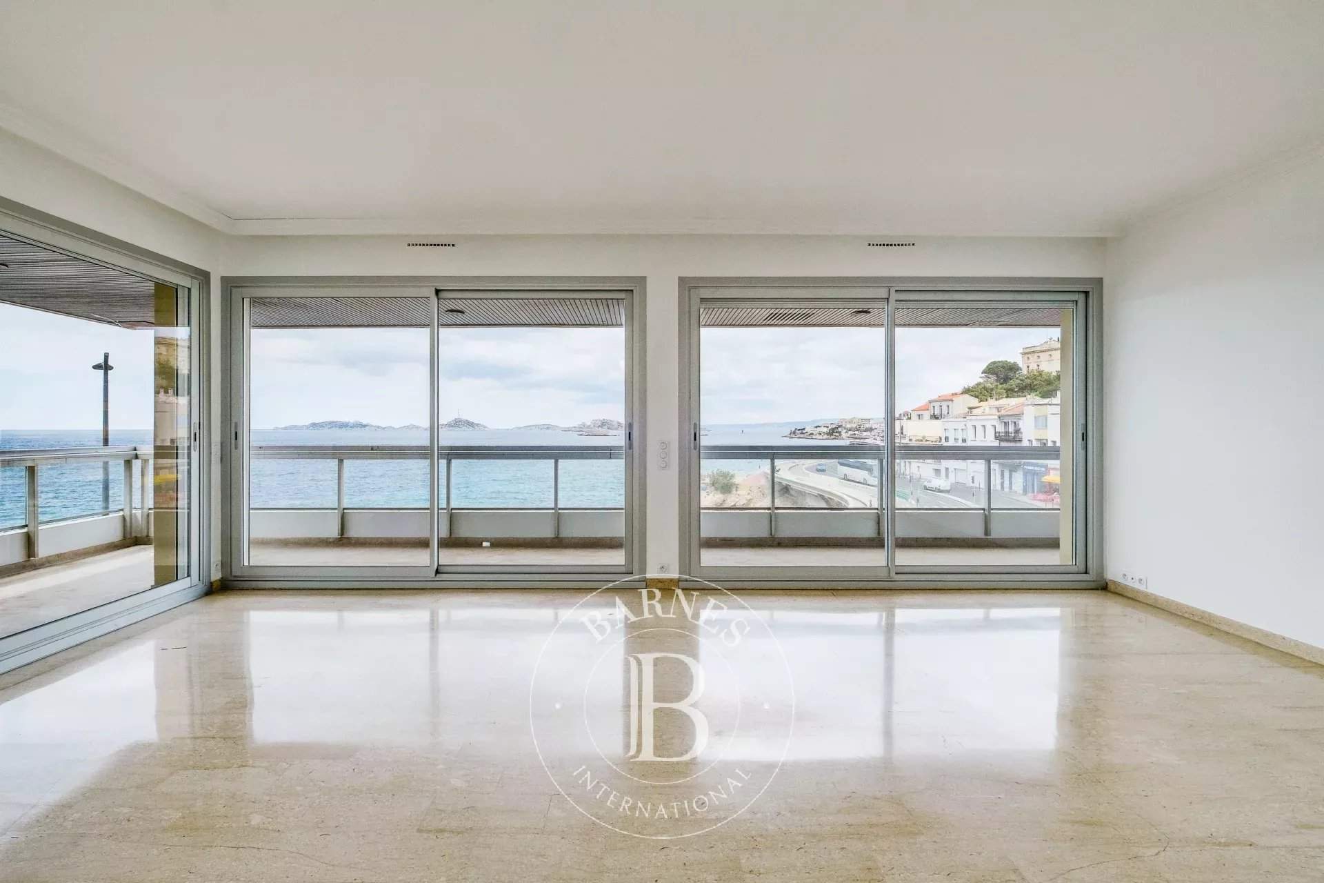 Marseille  - Apartment 1 Bedroom - picture 7