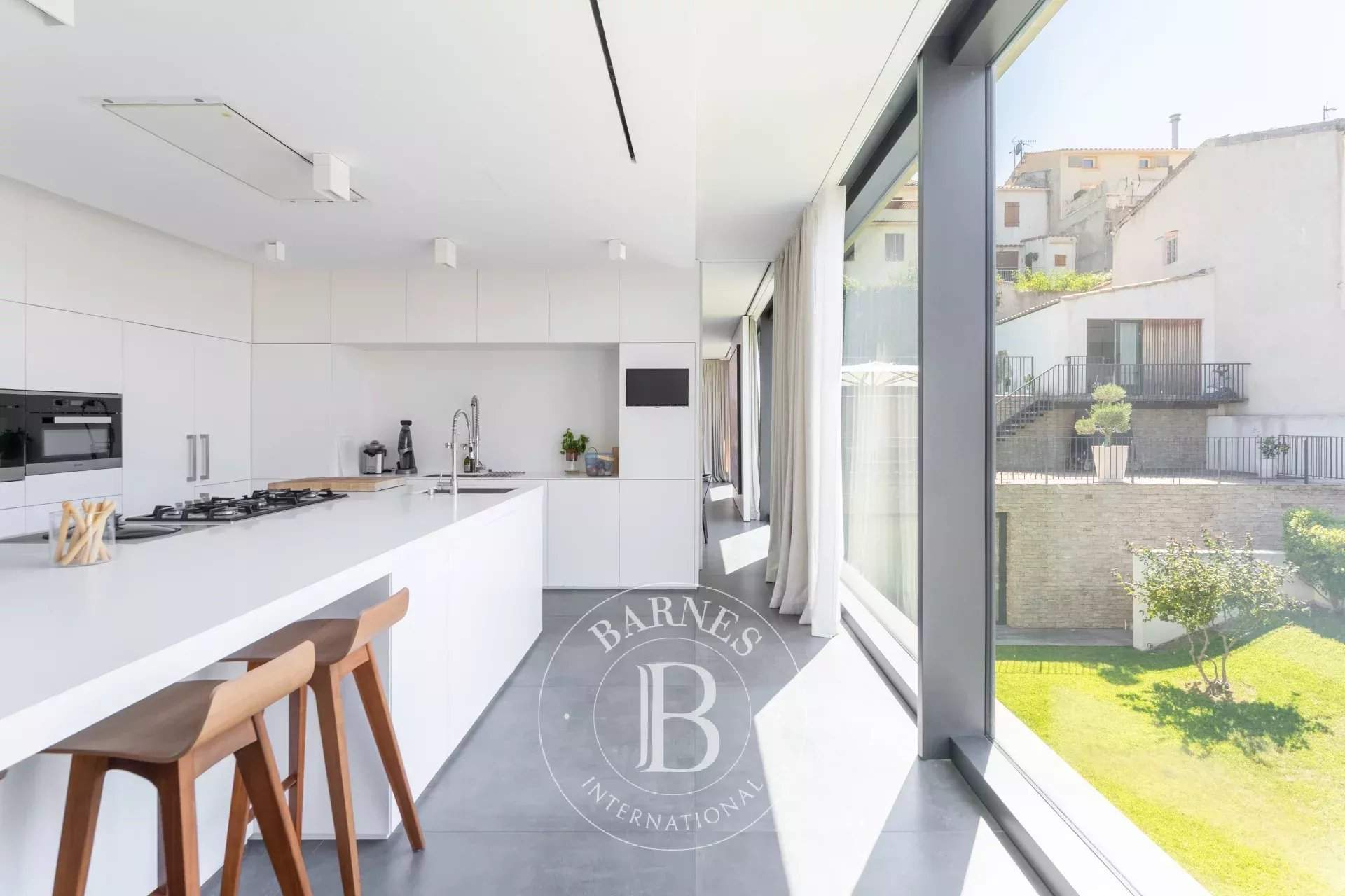 Marseille  - House 4 Bedrooms - picture 14
