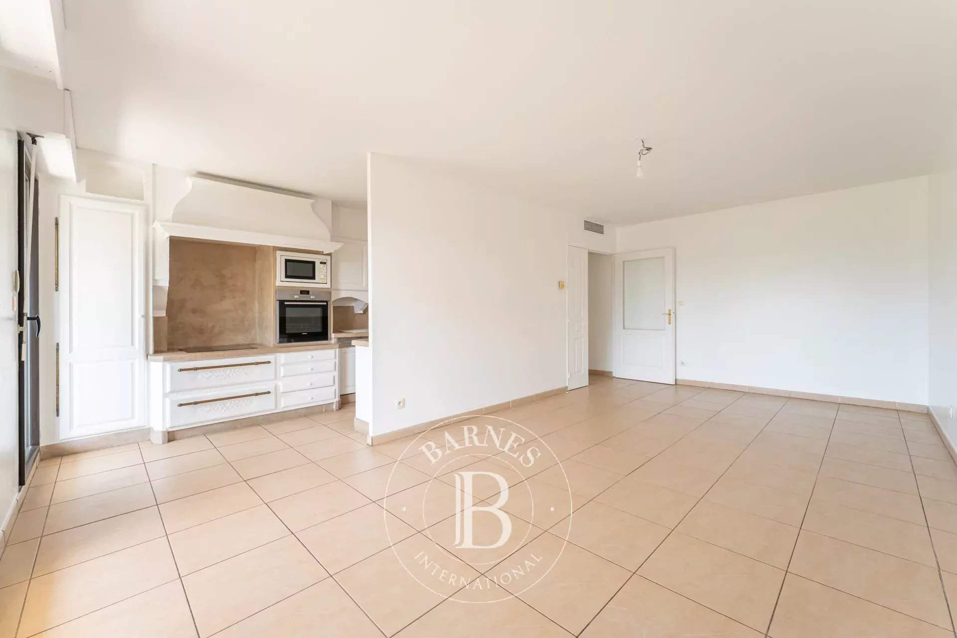 Marseille  - Apartment 2 Bedrooms - picture 4