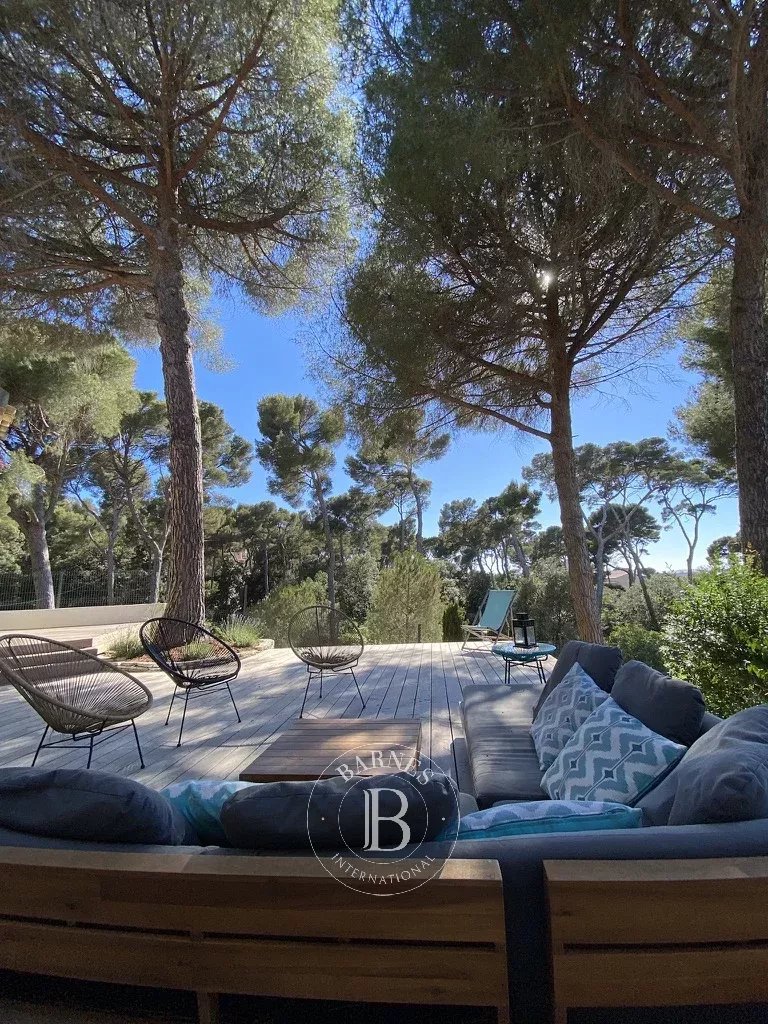Marseille  - House 6 Bedrooms - picture 15