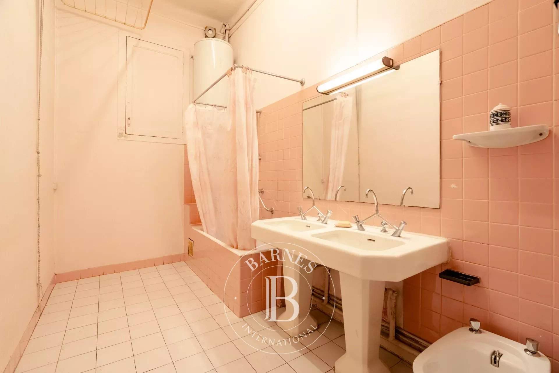 Marseille  - Appartement 7 Pièces 4 Chambres - picture 15