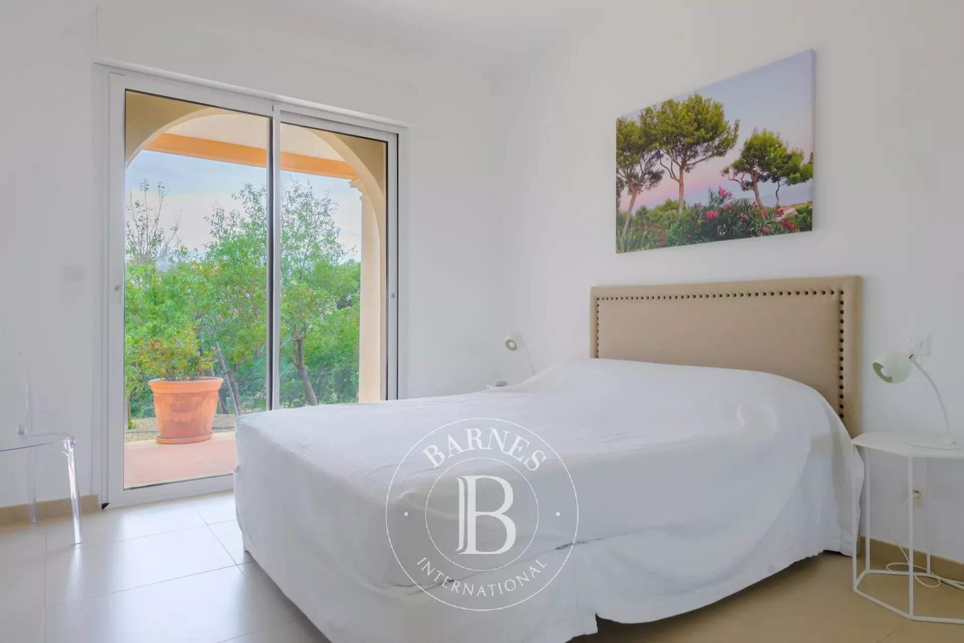 La Ciotat  - Propriété 8 Pièces 4 Chambres - picture 17