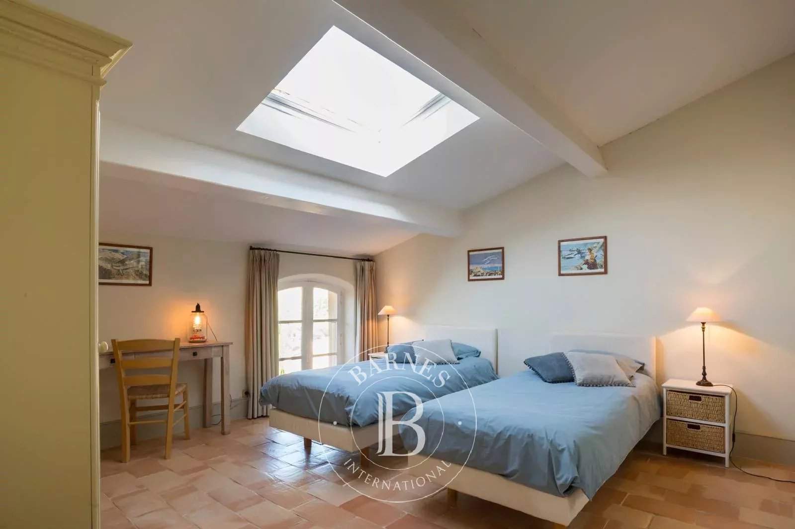 Pertuis  - Apartment villa 3 Bedrooms - picture 12