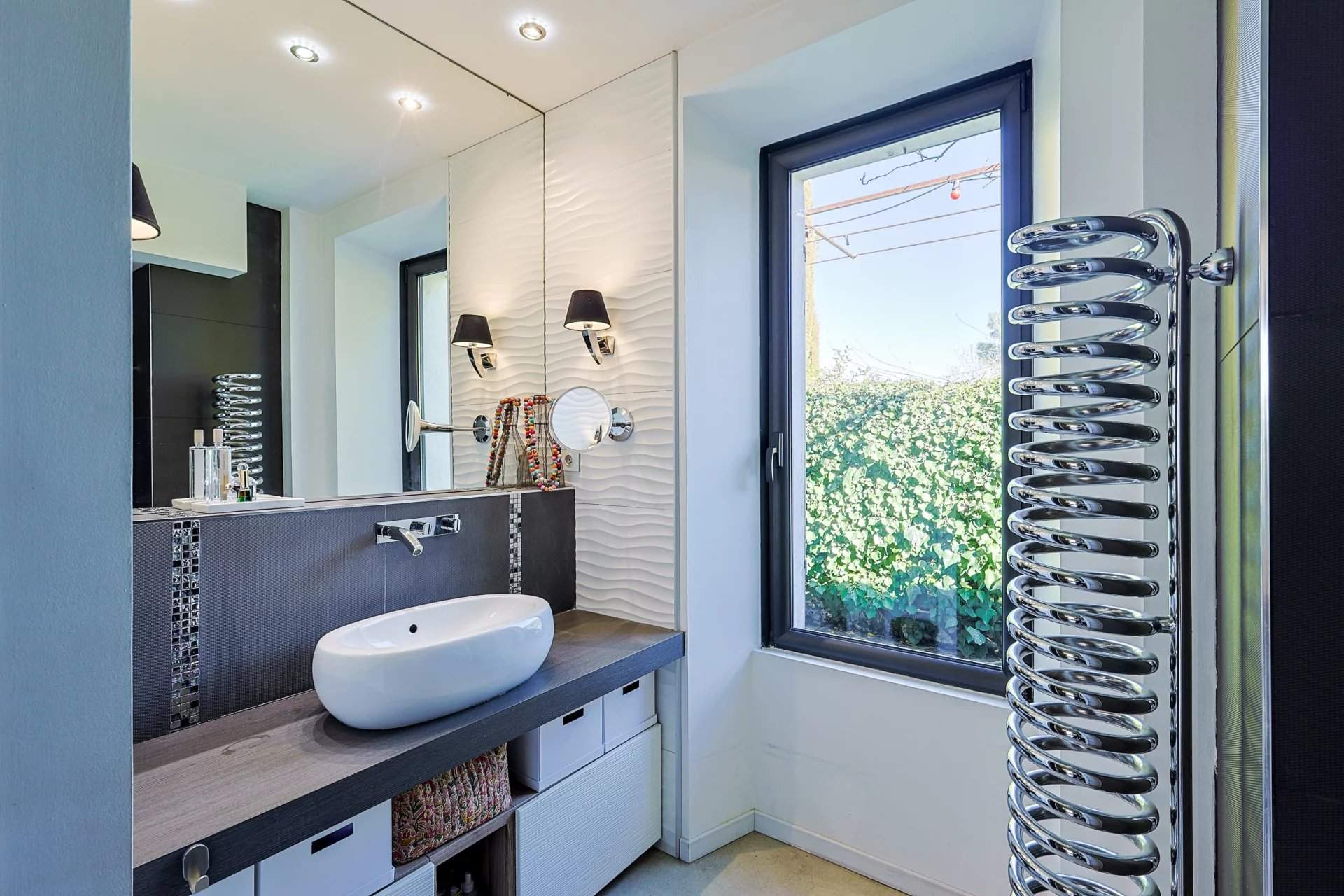 Marseille  - House 4 Bedrooms - picture 12