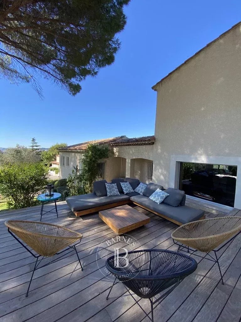 Marseille  - House 6 Bedrooms - picture 12
