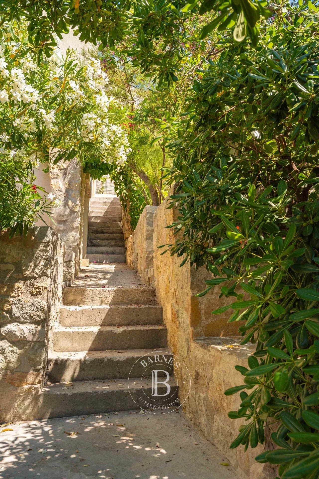 Marseille  - Villa 3 Bedrooms - picture 14