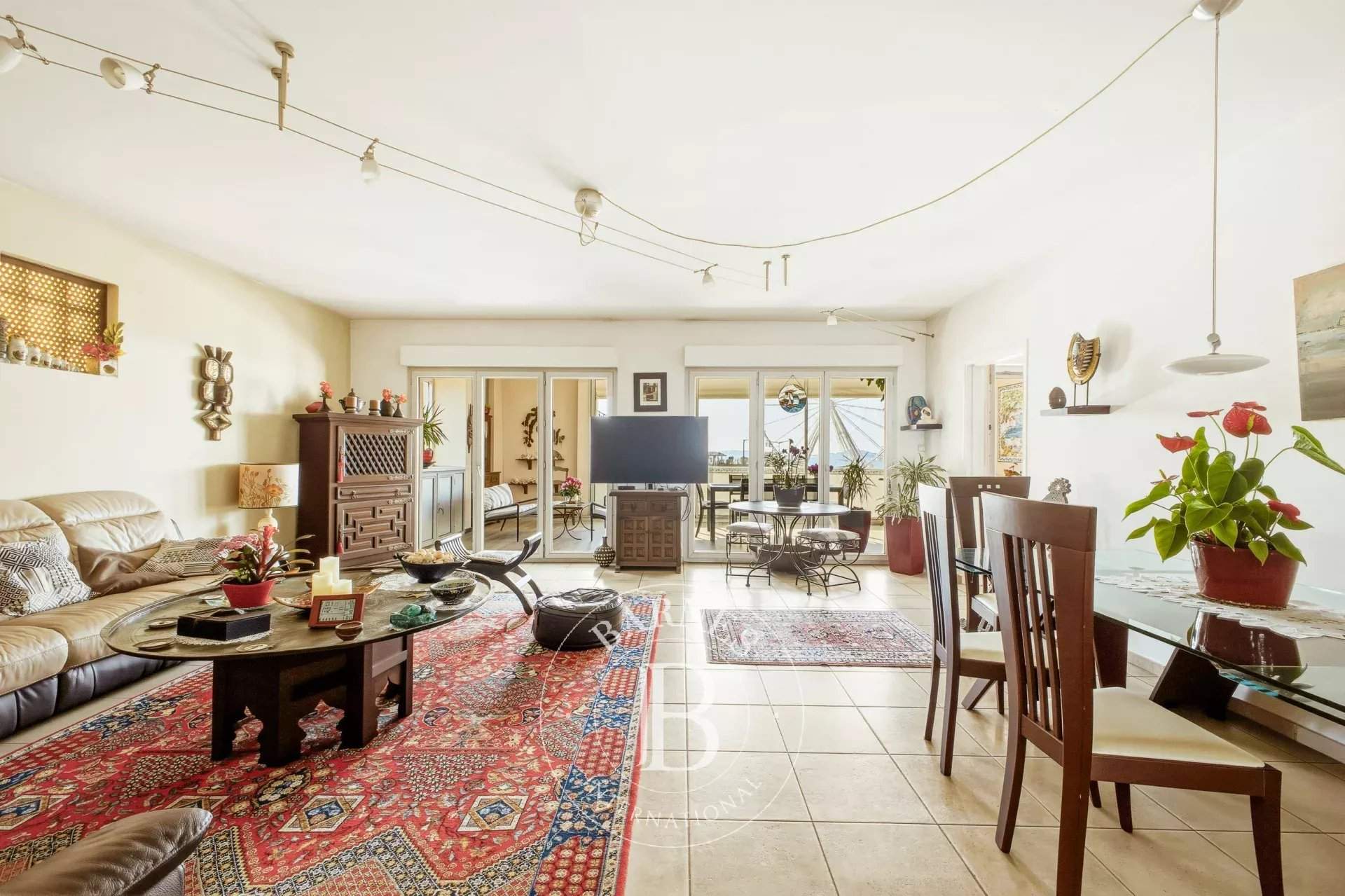 Marseille  - Apartment 3 Bedrooms - picture 7