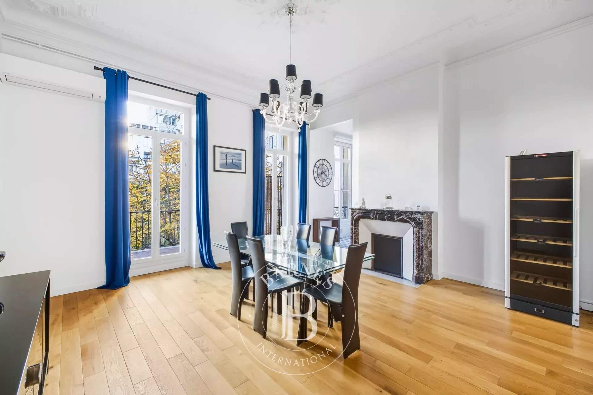 Marseille  - Apartment 3 Bedrooms - picture 1