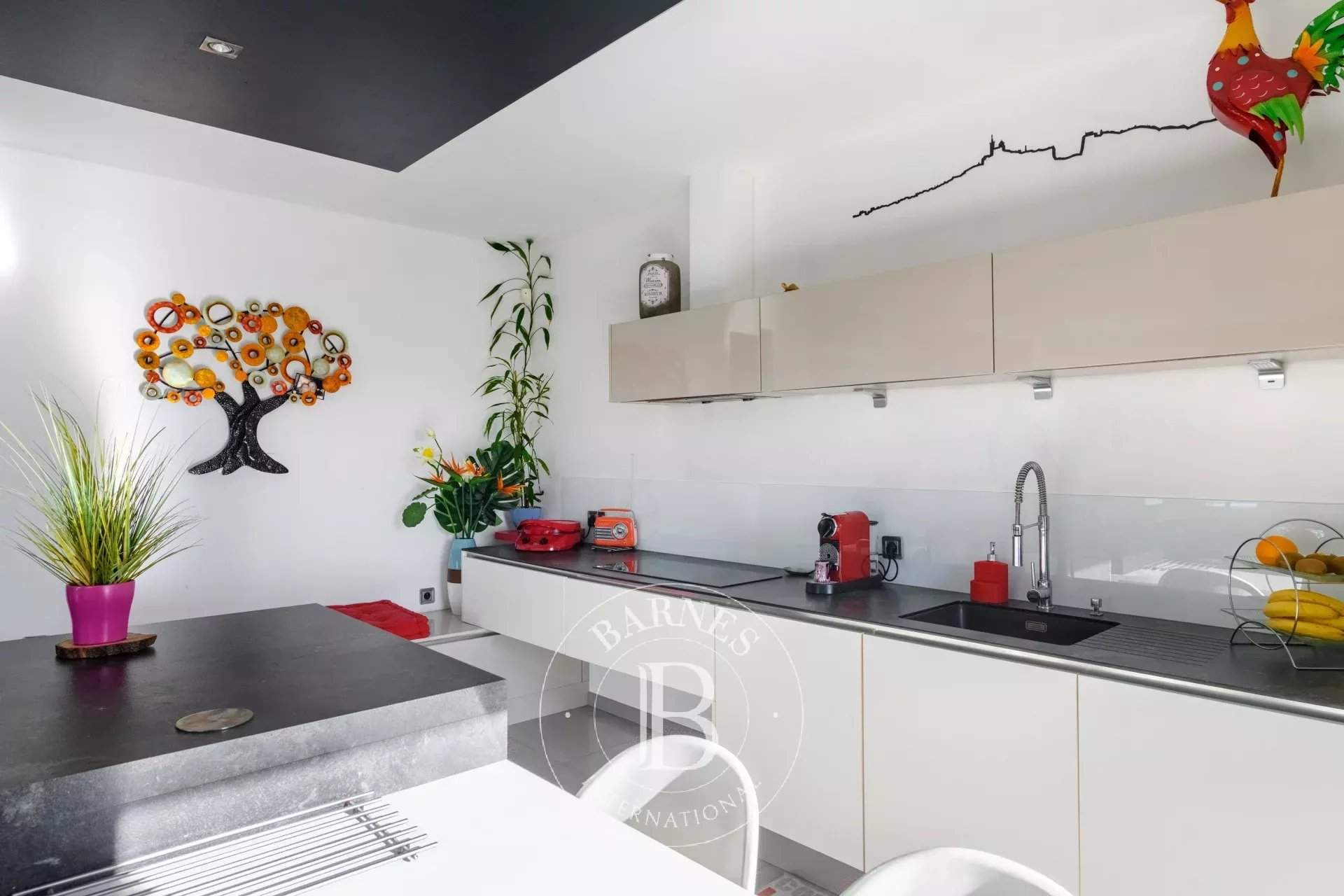 Marseille  - House 4 Bedrooms - picture 6