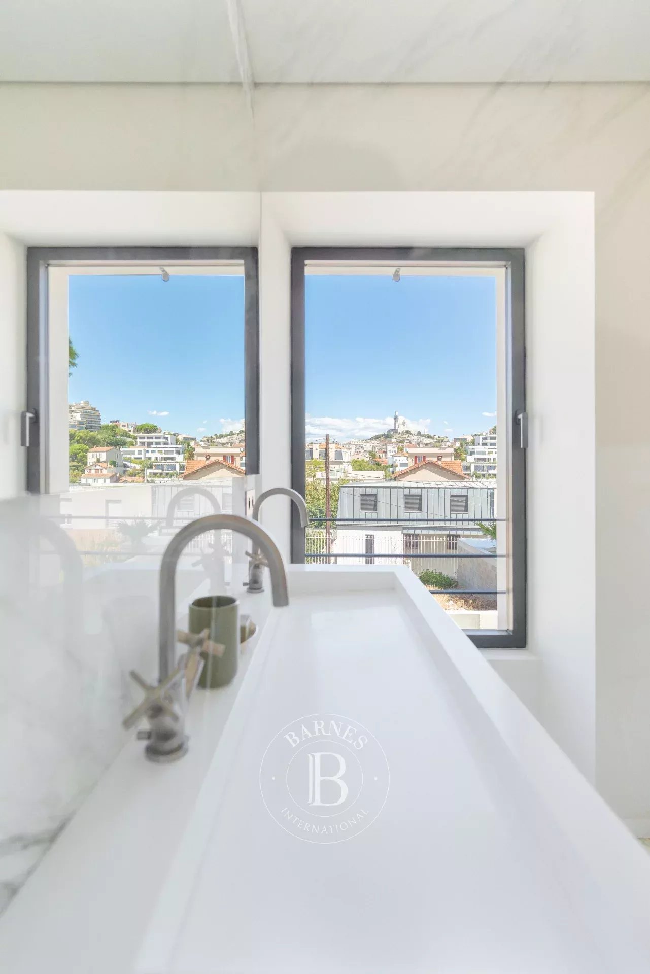 Marseille  - Villa 5 Pièces 4 Chambres - picture 17