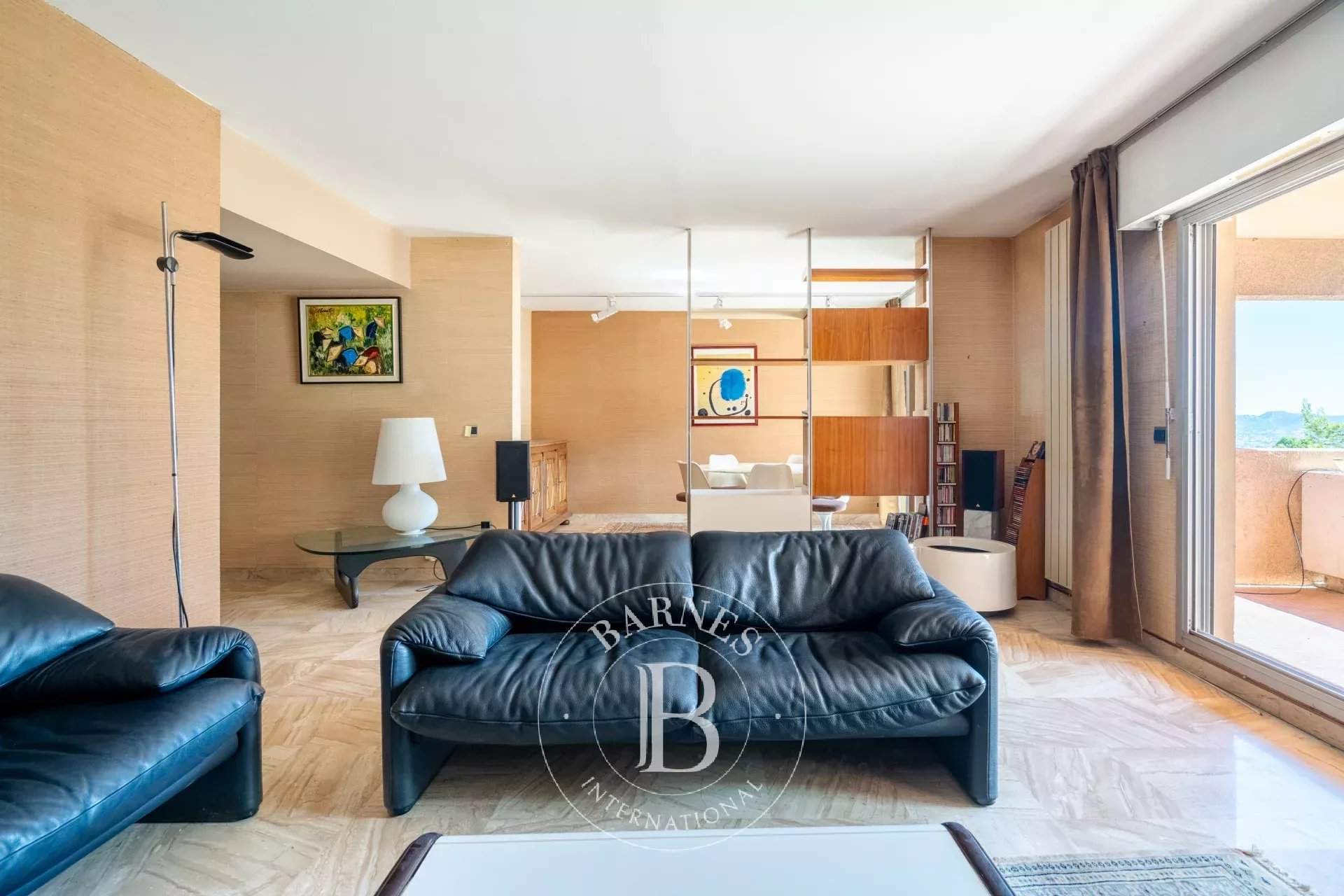 Marseille  - Apartment 3 Bedrooms - picture 10