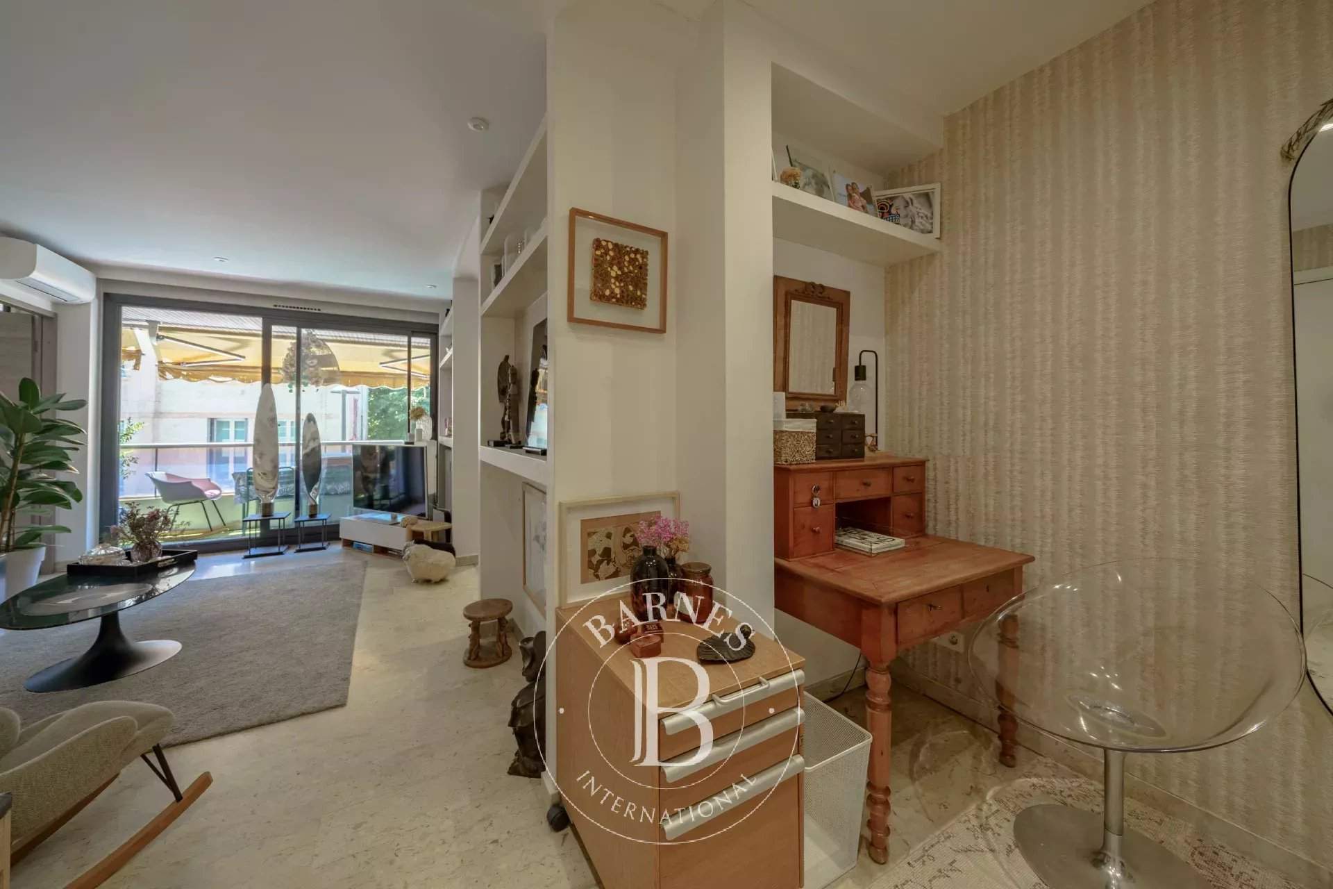Marseille  - Apartment 4 Bedrooms - picture 4