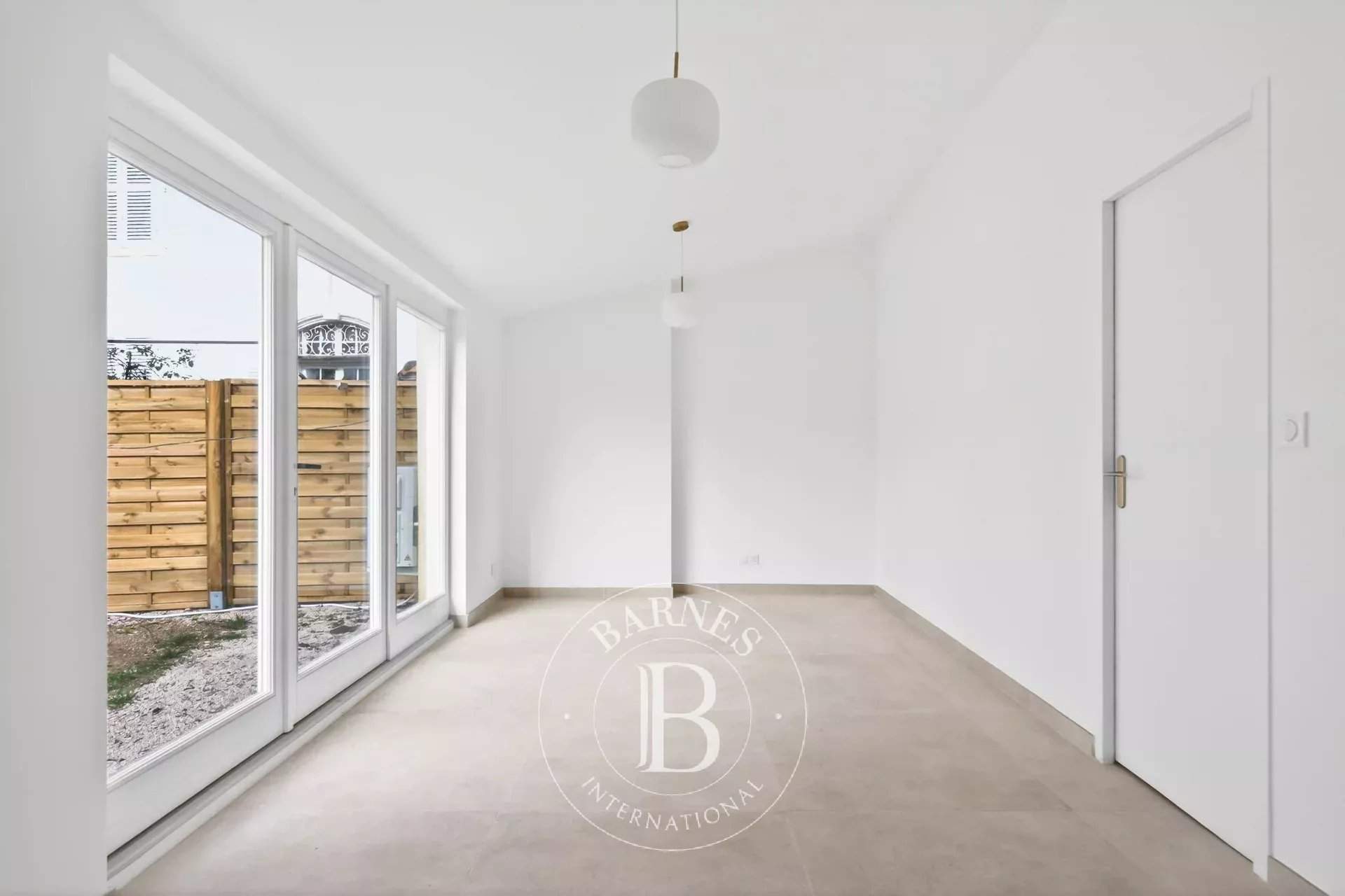 Marseille  - Maison 3 Pi&egrave;ces 2 Chambres - picture 4