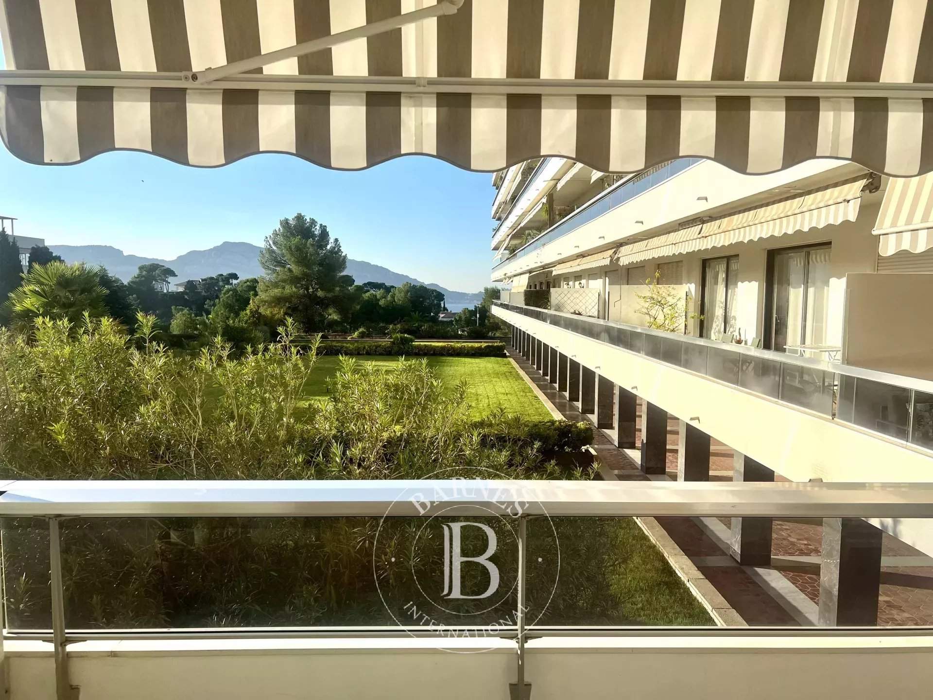 Marseille  - Apartment 2 Bedrooms - picture 1