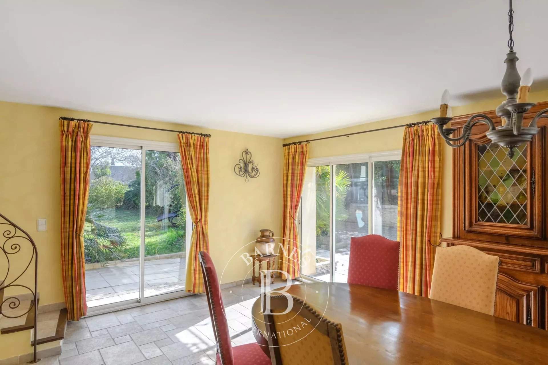 Saint-Victoret  - Villa 4 Bedrooms - picture 12