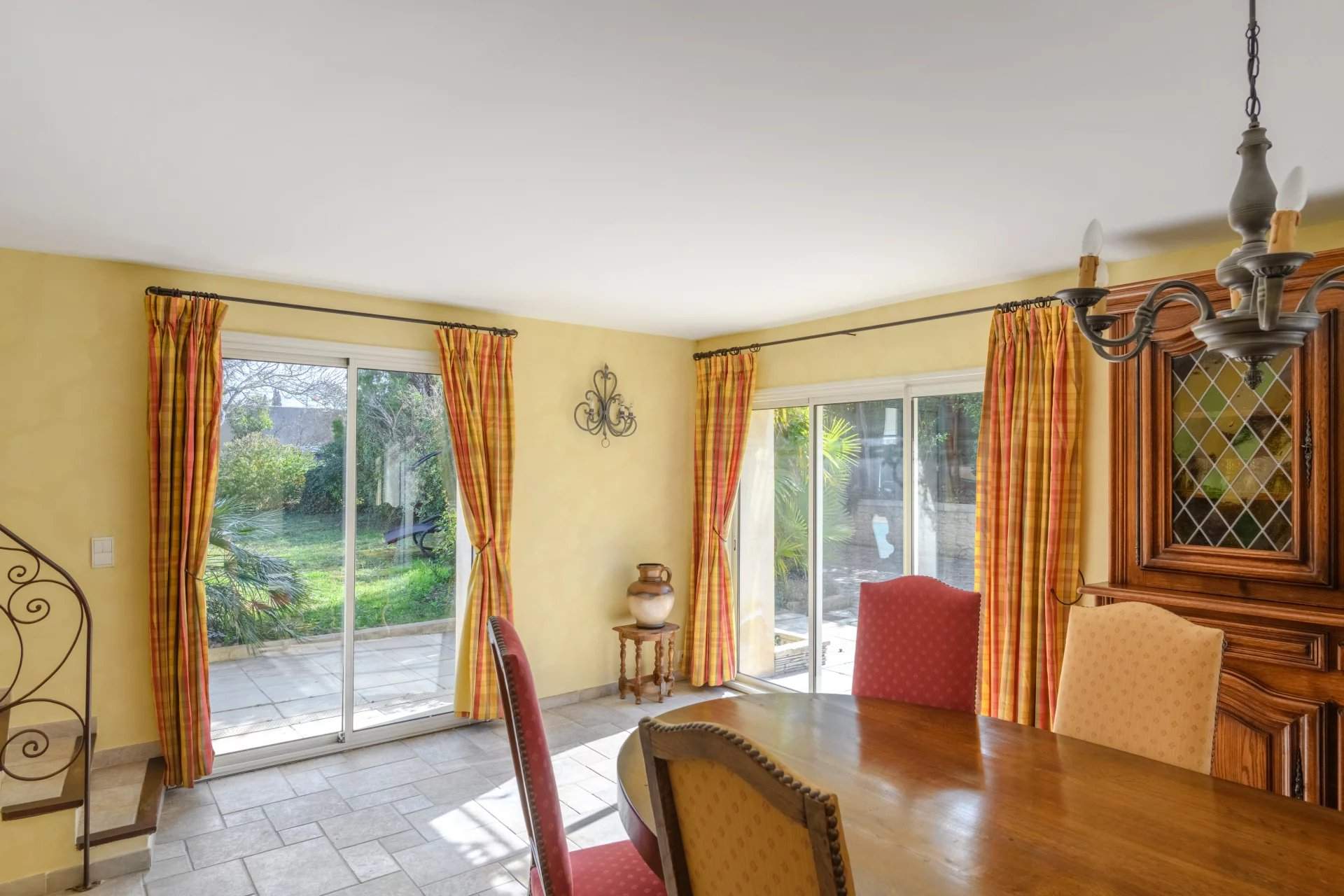 Saint-Victoret  - Villa 4 Bedrooms - picture 12