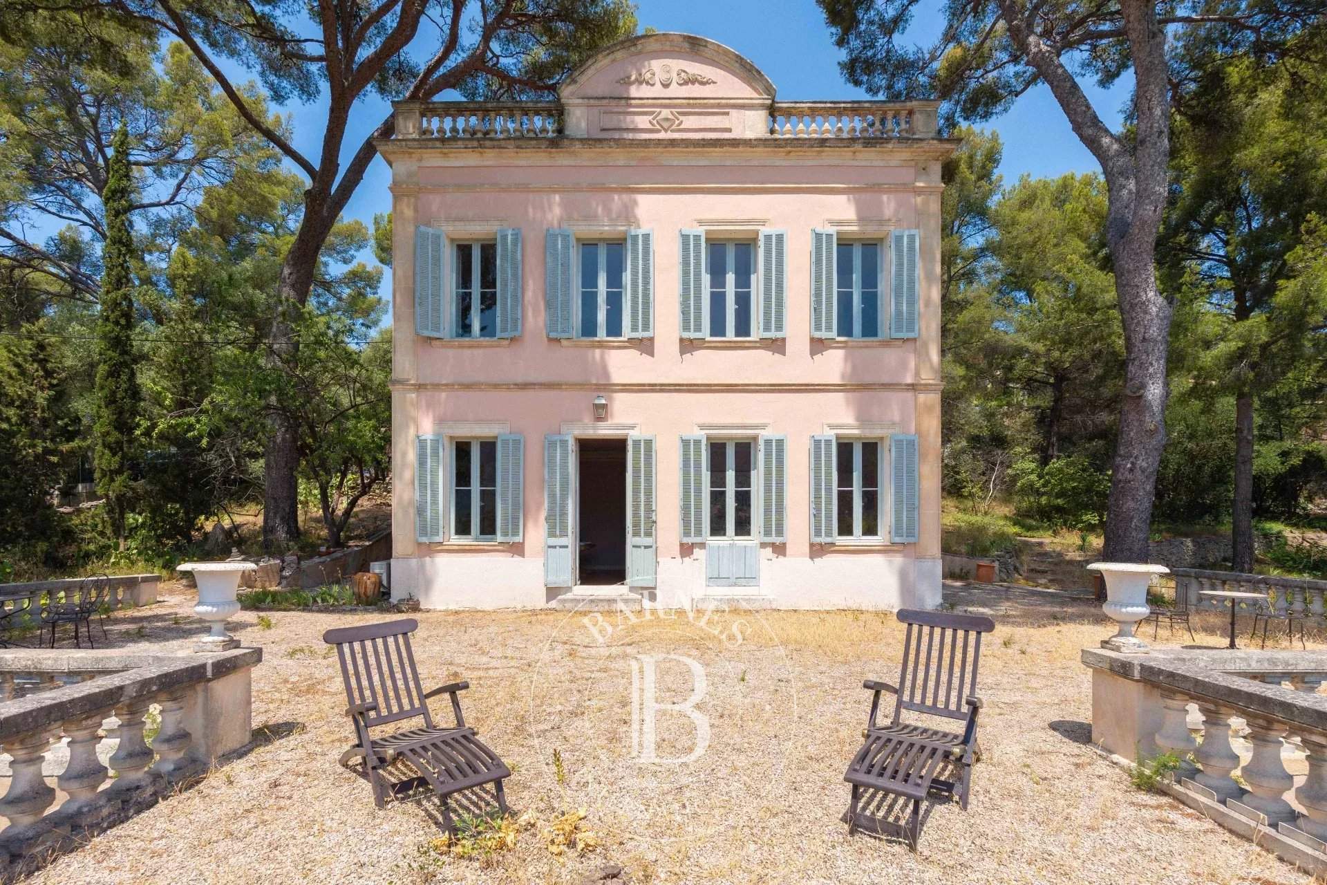 Cassis  - Bastide 7 Pi&egrave;ces 5 Chambres - picture 3