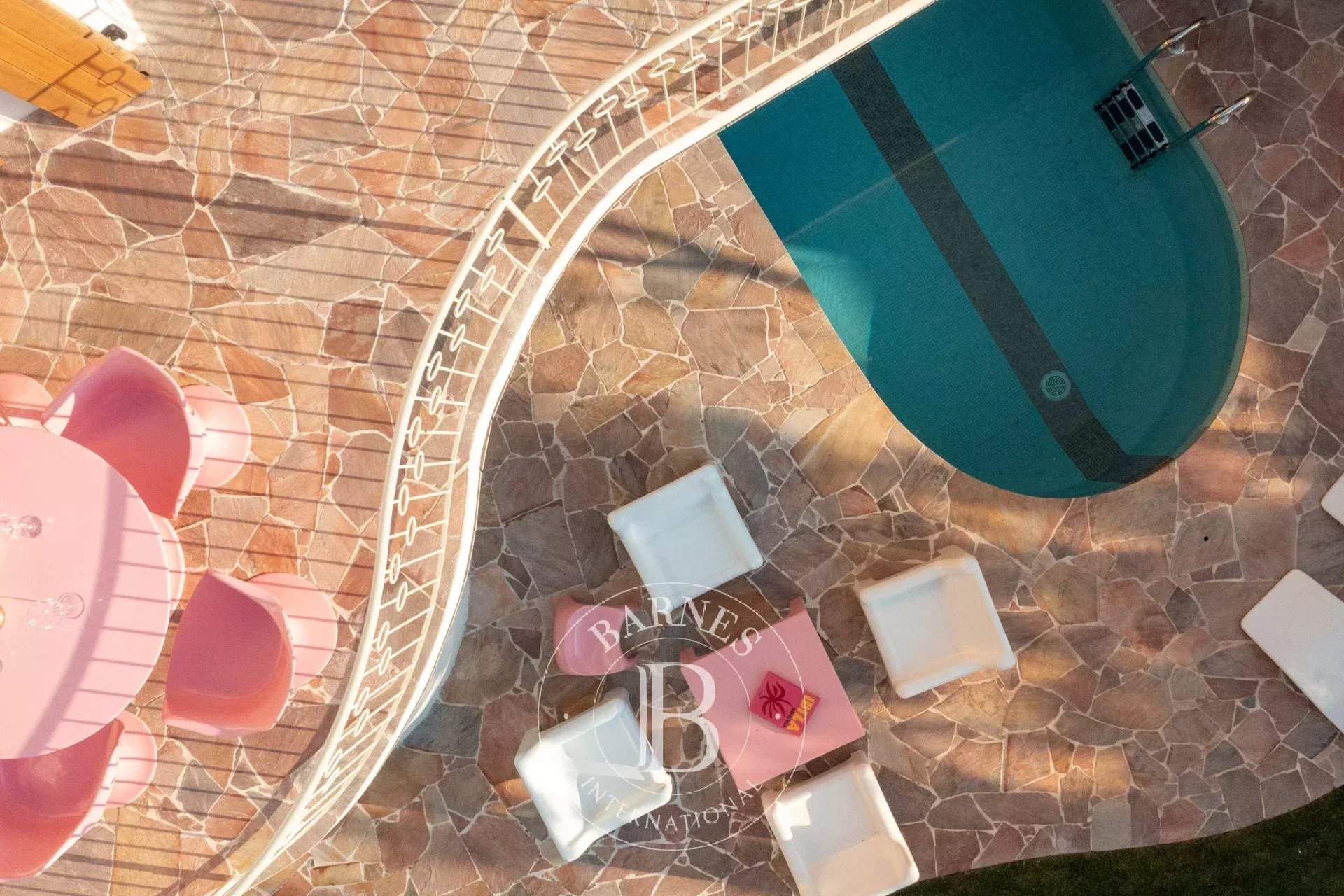 Marseille  - Maison 5 Pi&egrave;ces 4 Chambres - picture 15