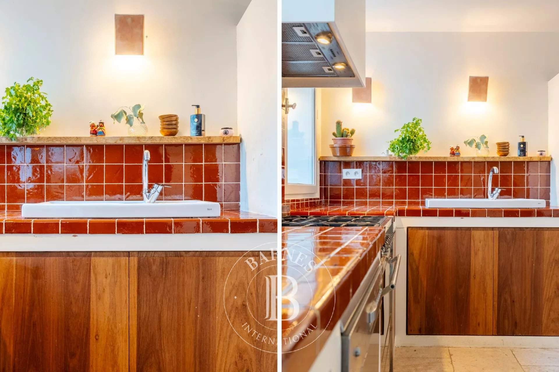 Marseille  - Maison 5 Pi&egrave;ces 3 Chambres - picture 14