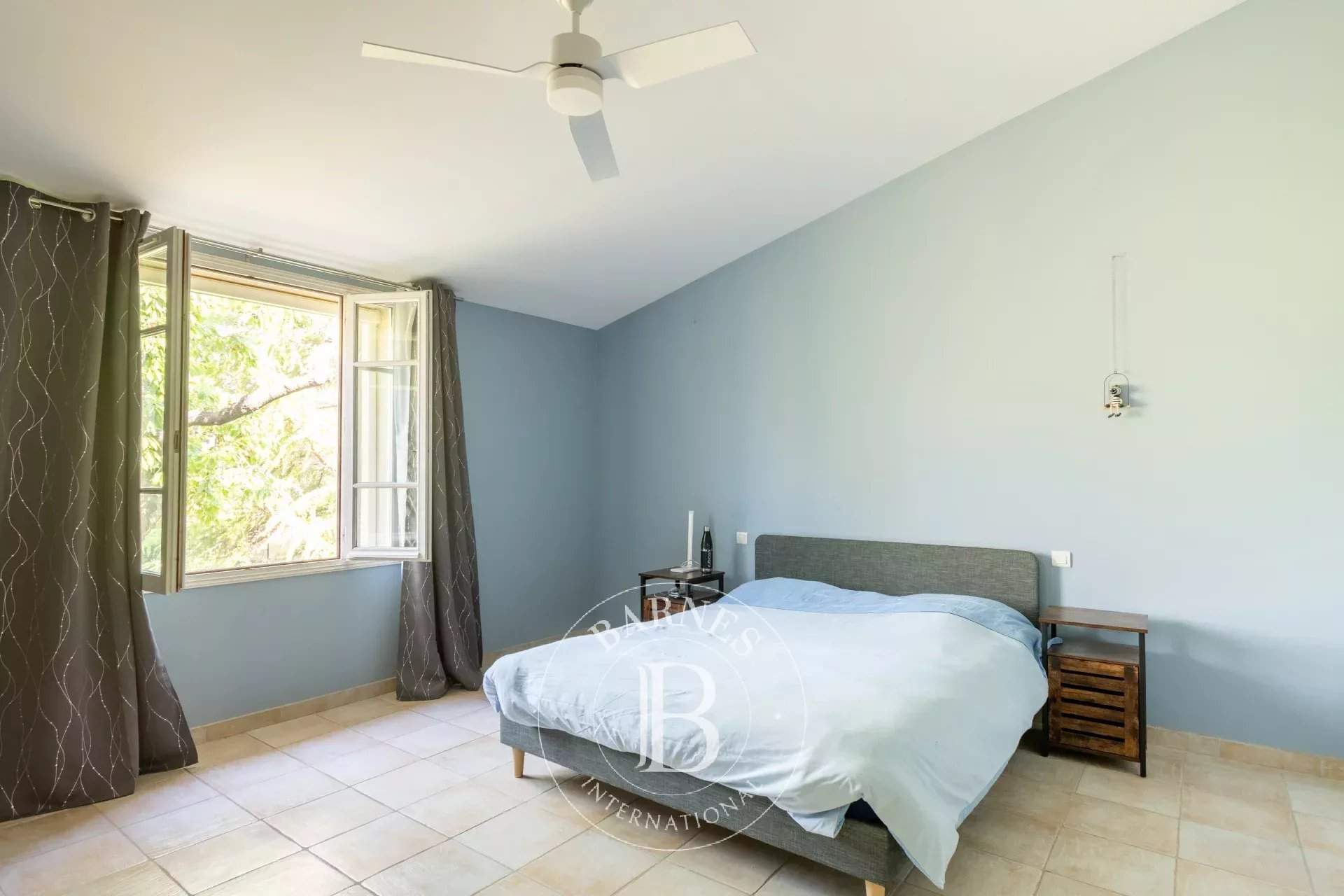 Aix-en-Provence  - House 6 Bedrooms - picture 15