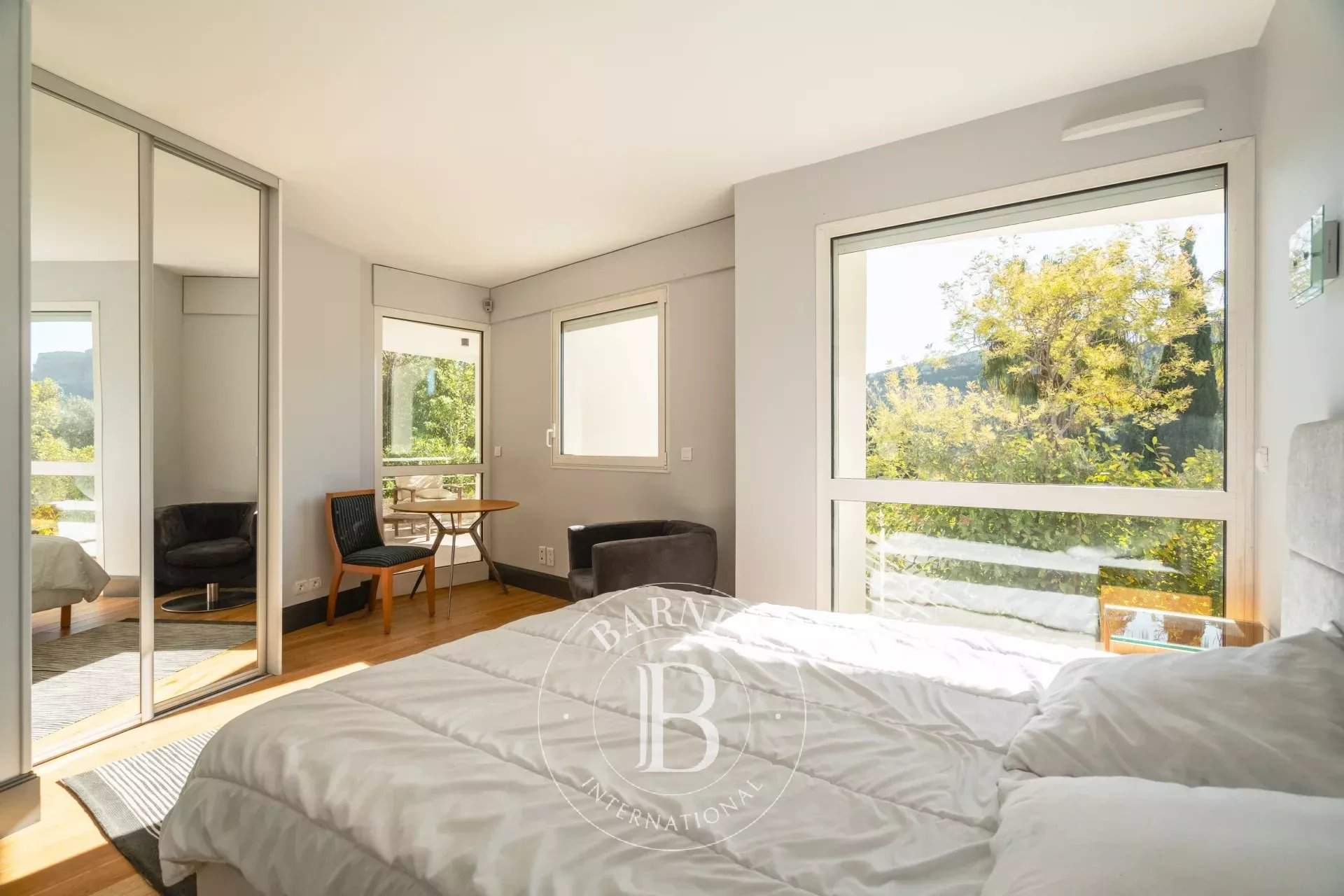 Cassis  - Maison 7 Pi&egrave;ces 5 Chambres - picture 10