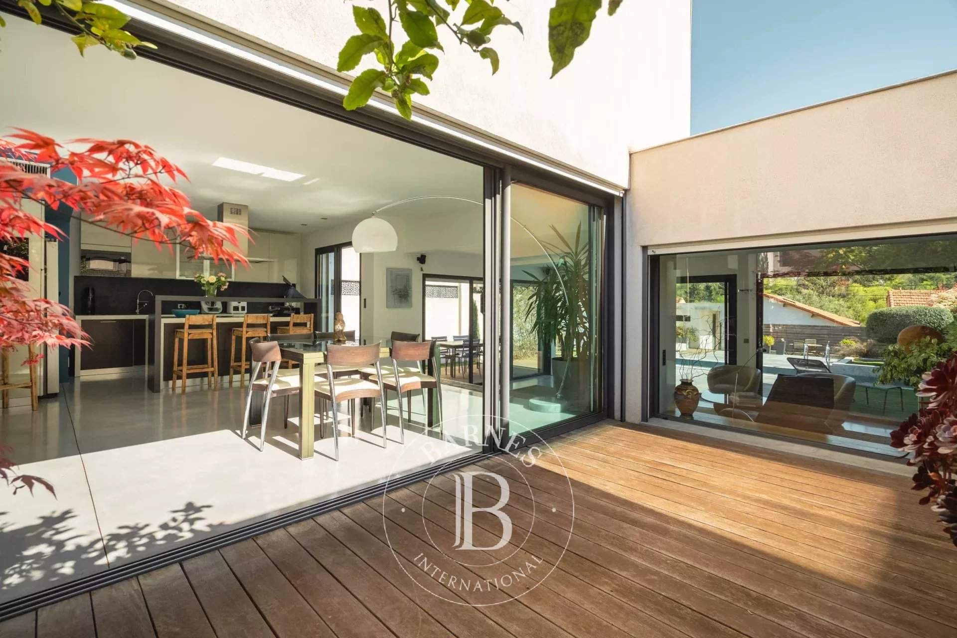 Marseille  - Villa 4 Pi&egrave;ces 3 Chambres - picture 7