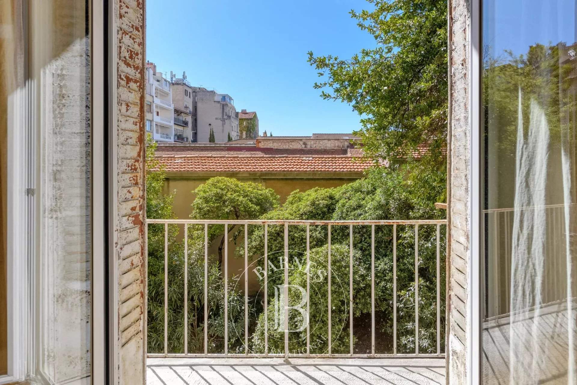 Marseille  - Apartment 2 Bedrooms - picture 19