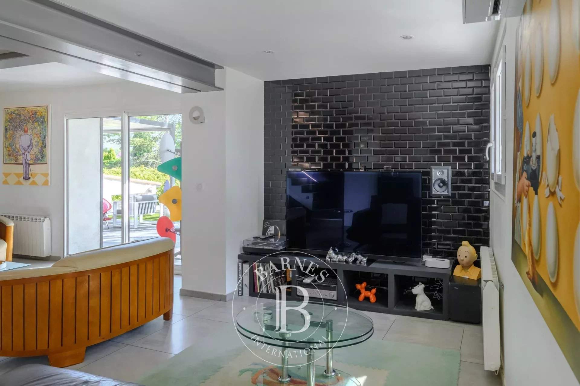 Aubagne  - Maison 6 Pi&egrave;ces 5 Chambres - picture 10