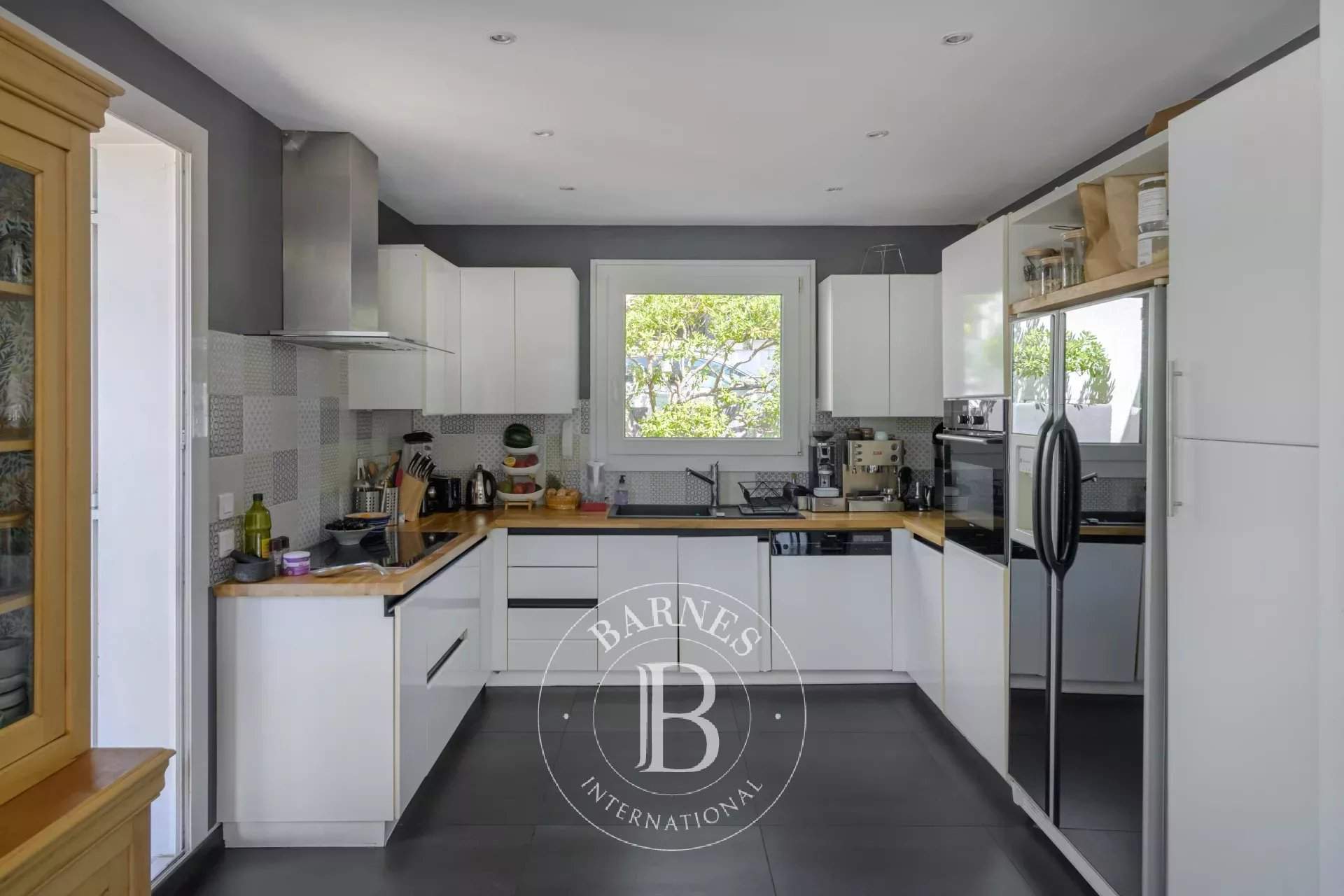 Marseille  - Villa 4 Bedrooms - picture 10