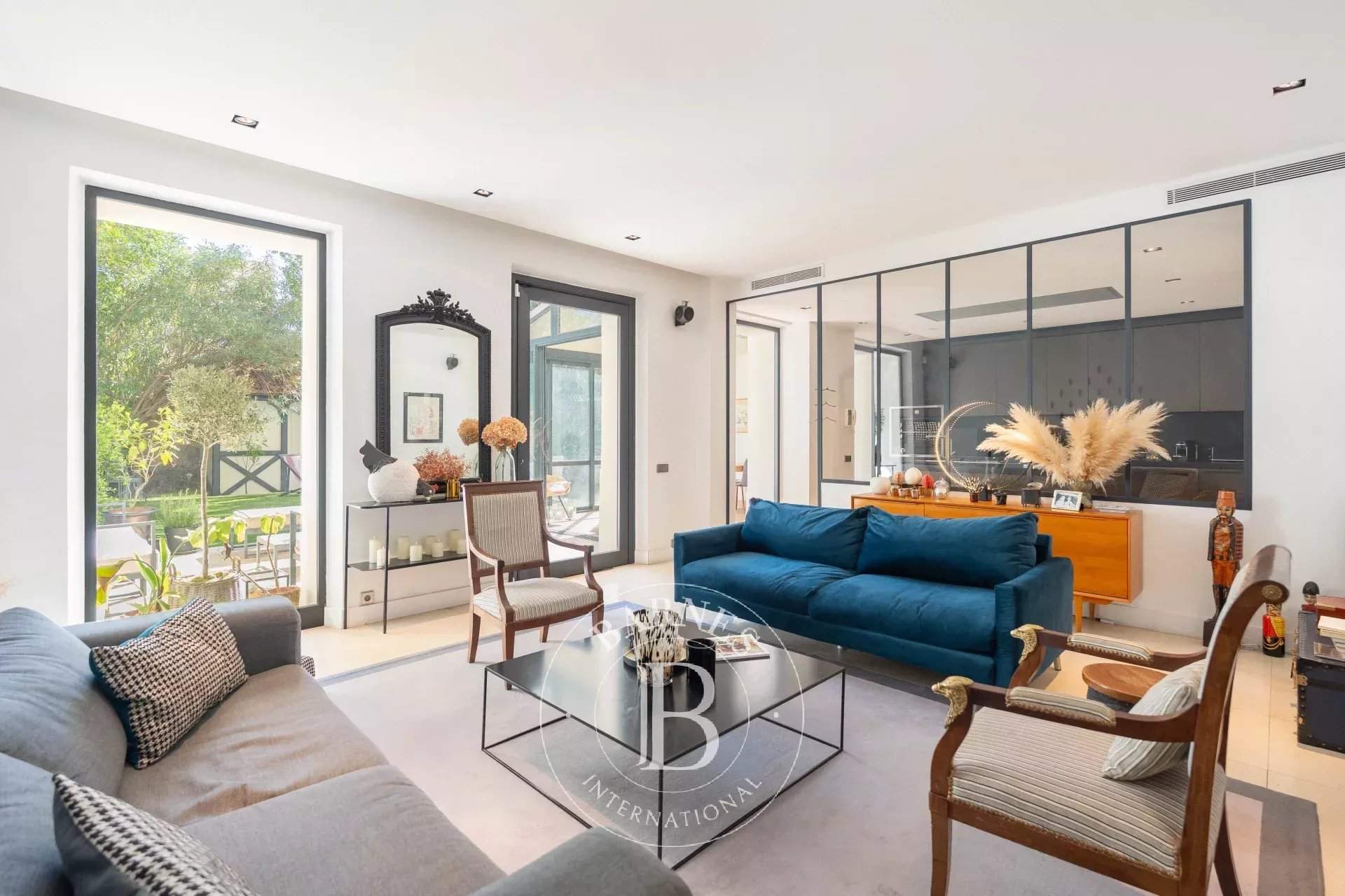 Marseille  - Apartment 5 Bedrooms - picture 7