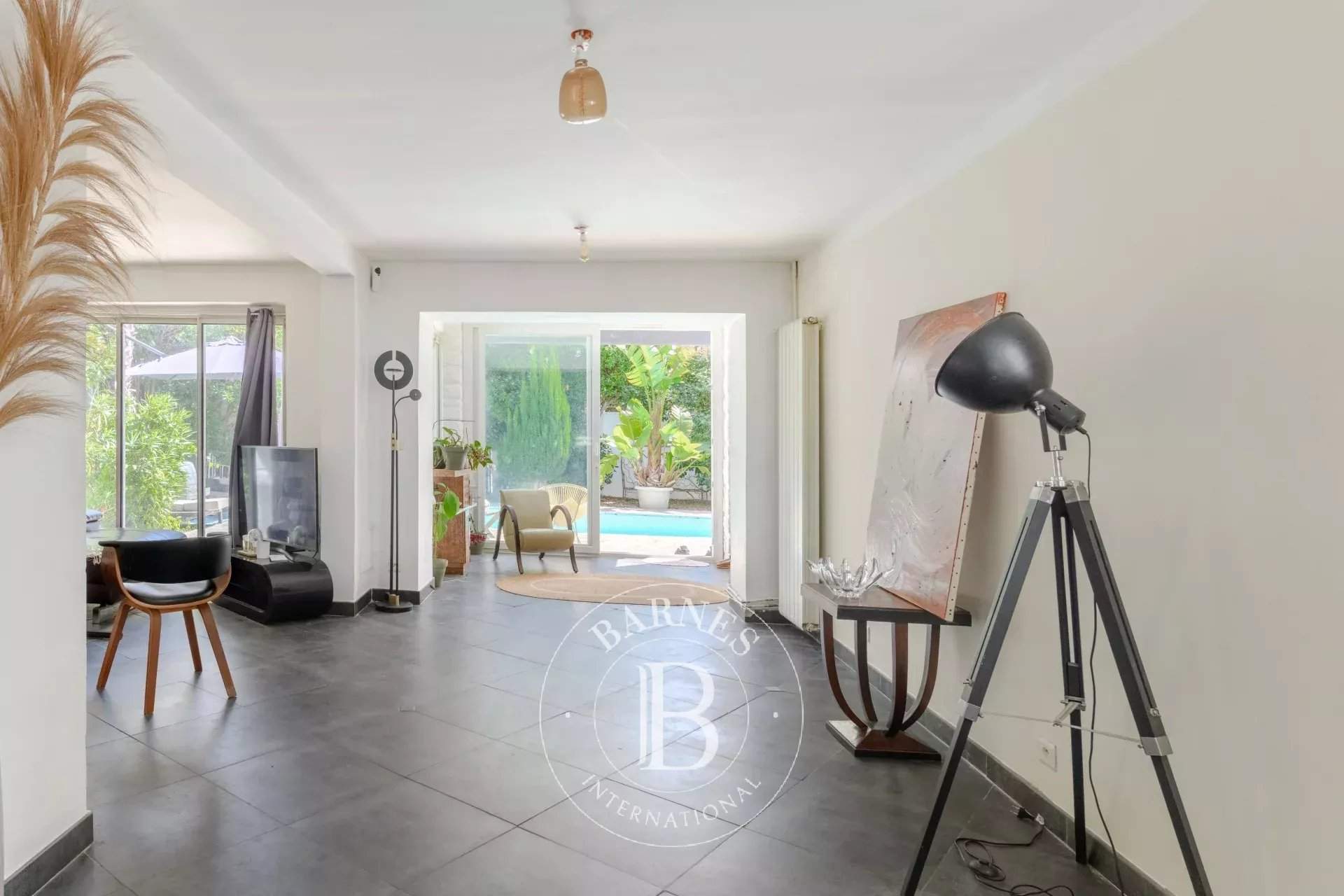 Marseille  - Villa 6 Pi&egrave;ces 4 Chambres - picture 7