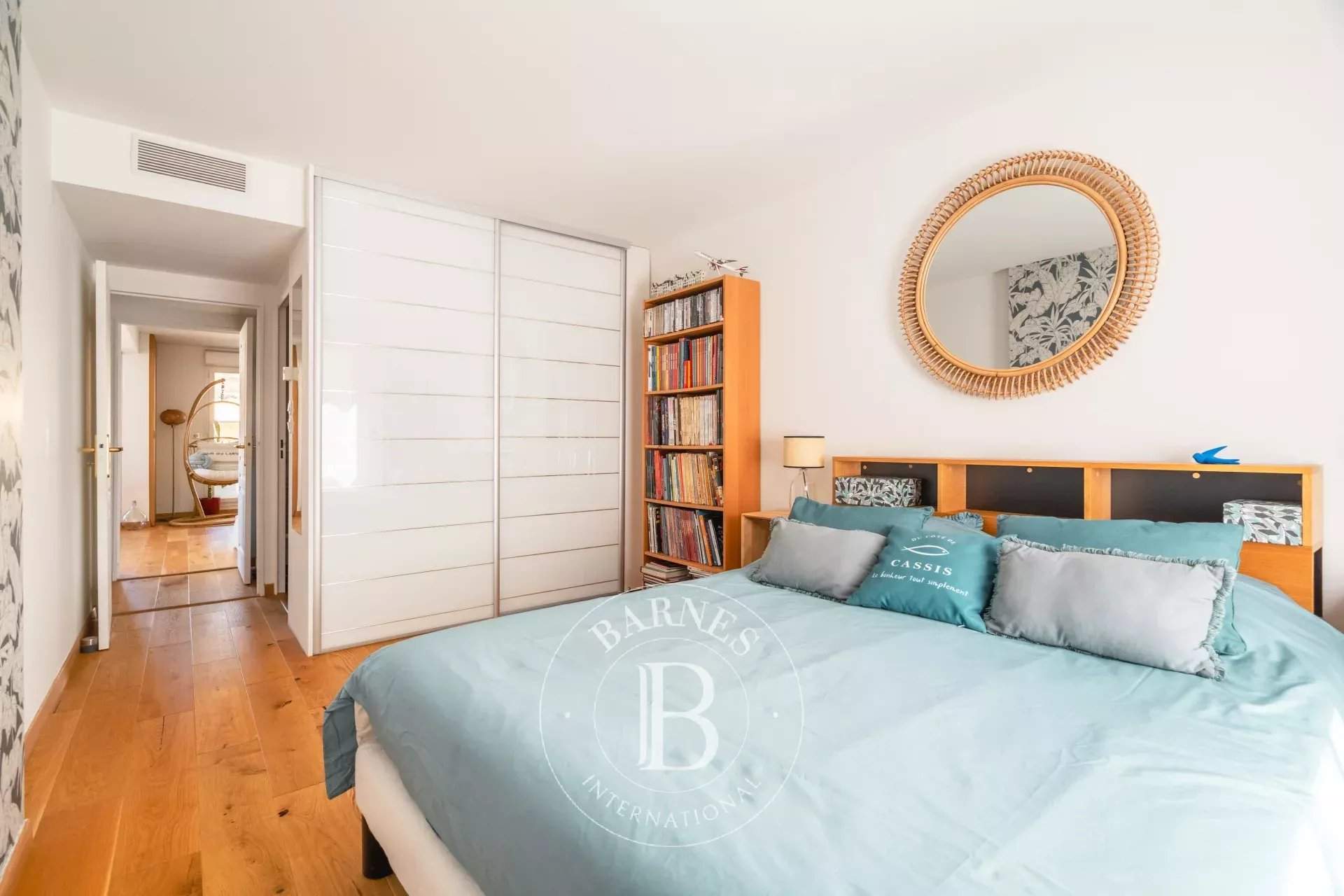 Marseille  - Apartment 3 Bedrooms - picture 20