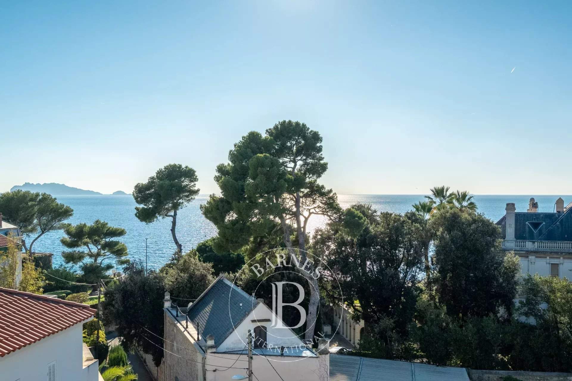 Marseille  - Villa 3 Bedrooms - picture 9