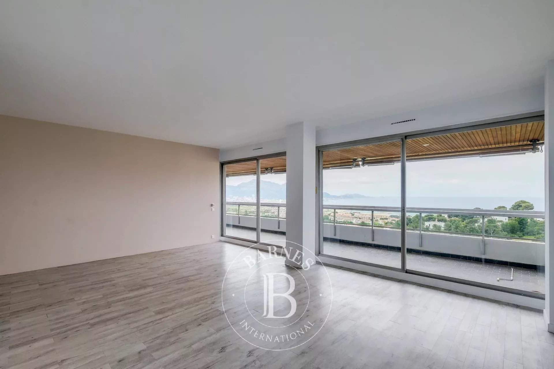 Marseille  - Apartment 3 Bedrooms - picture 4