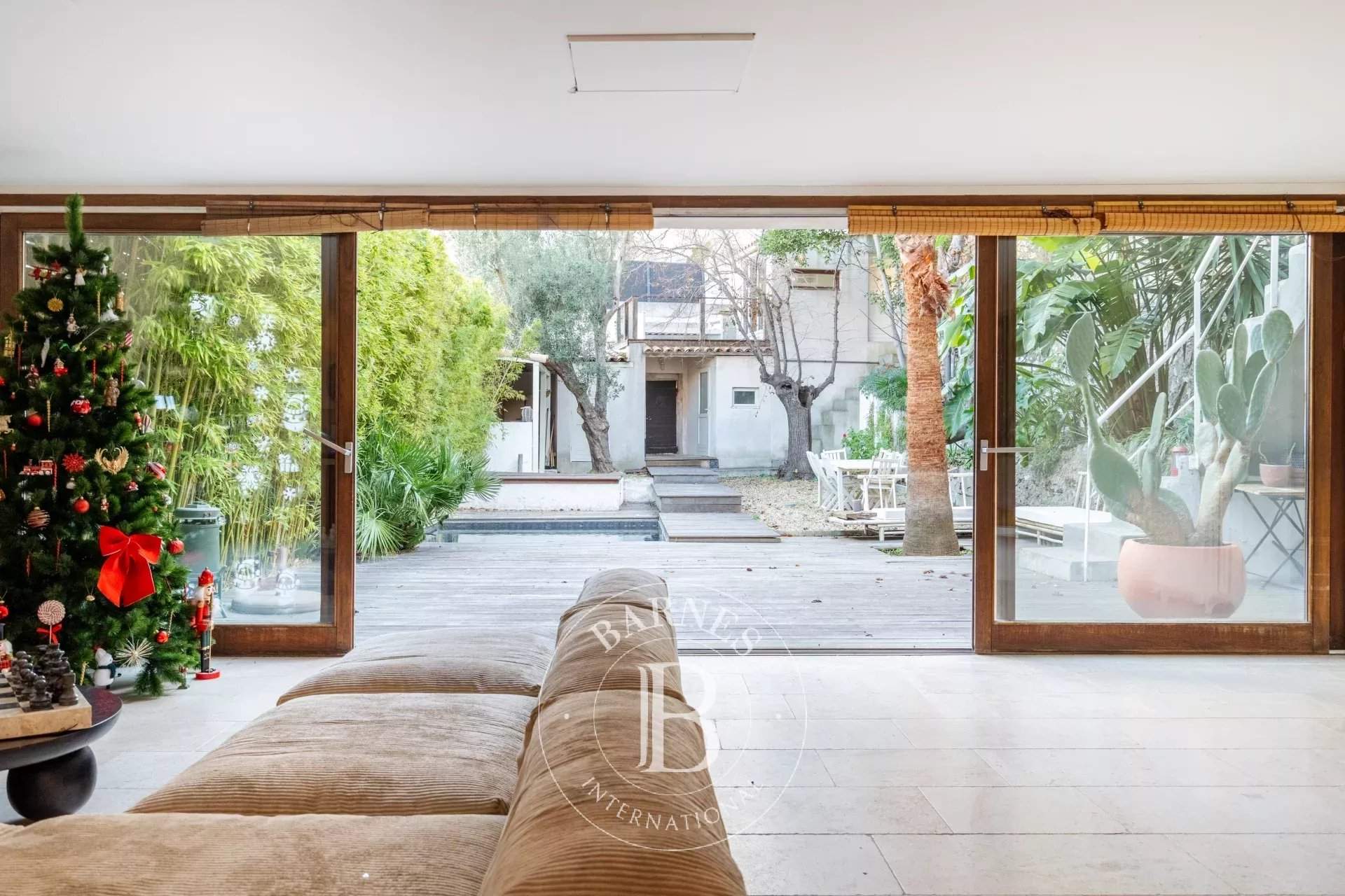 Marseille  - Maison 5 Pi&egrave;ces 3 Chambres - picture 7