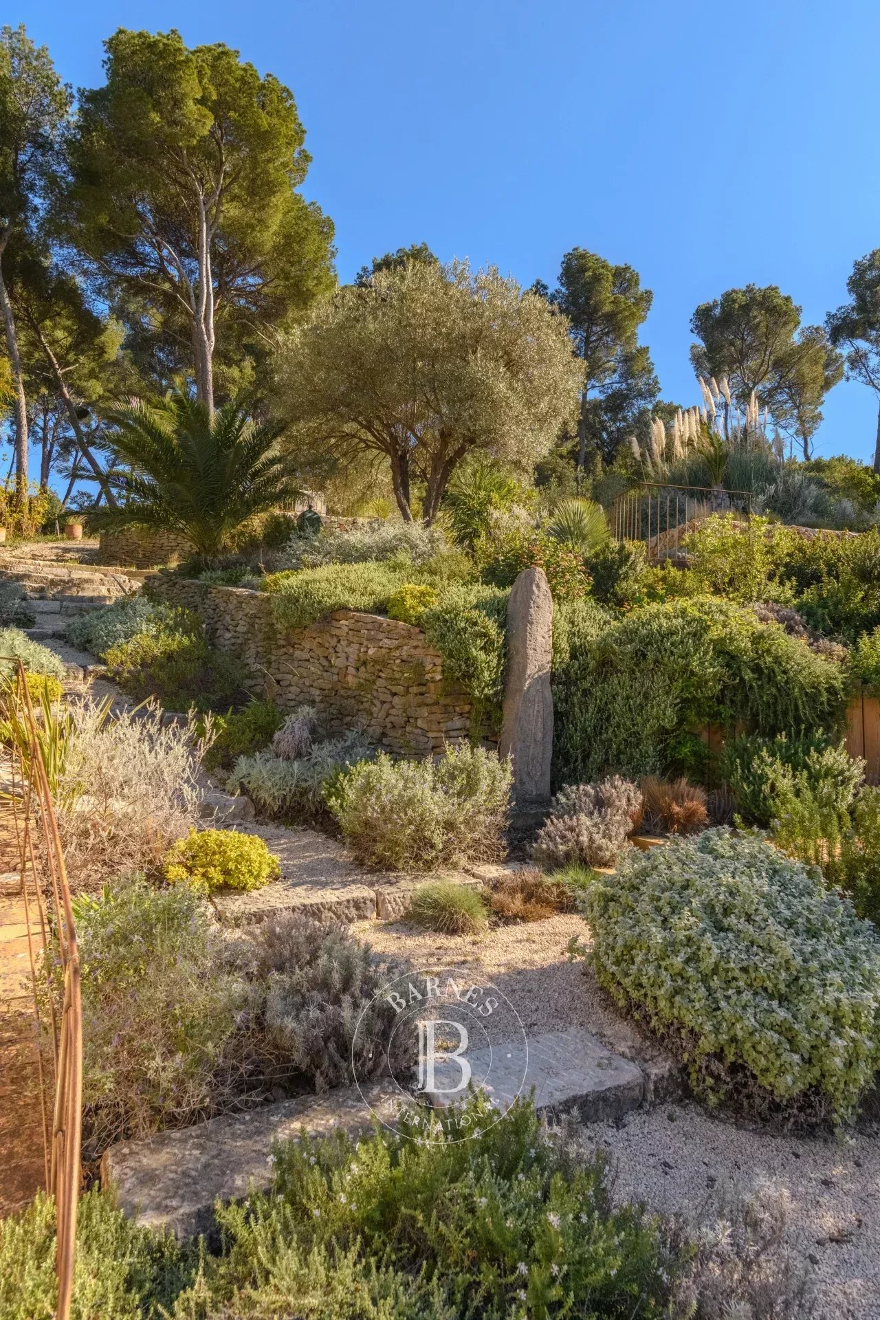 Cassis  - Property 7 Bedrooms - picture 10