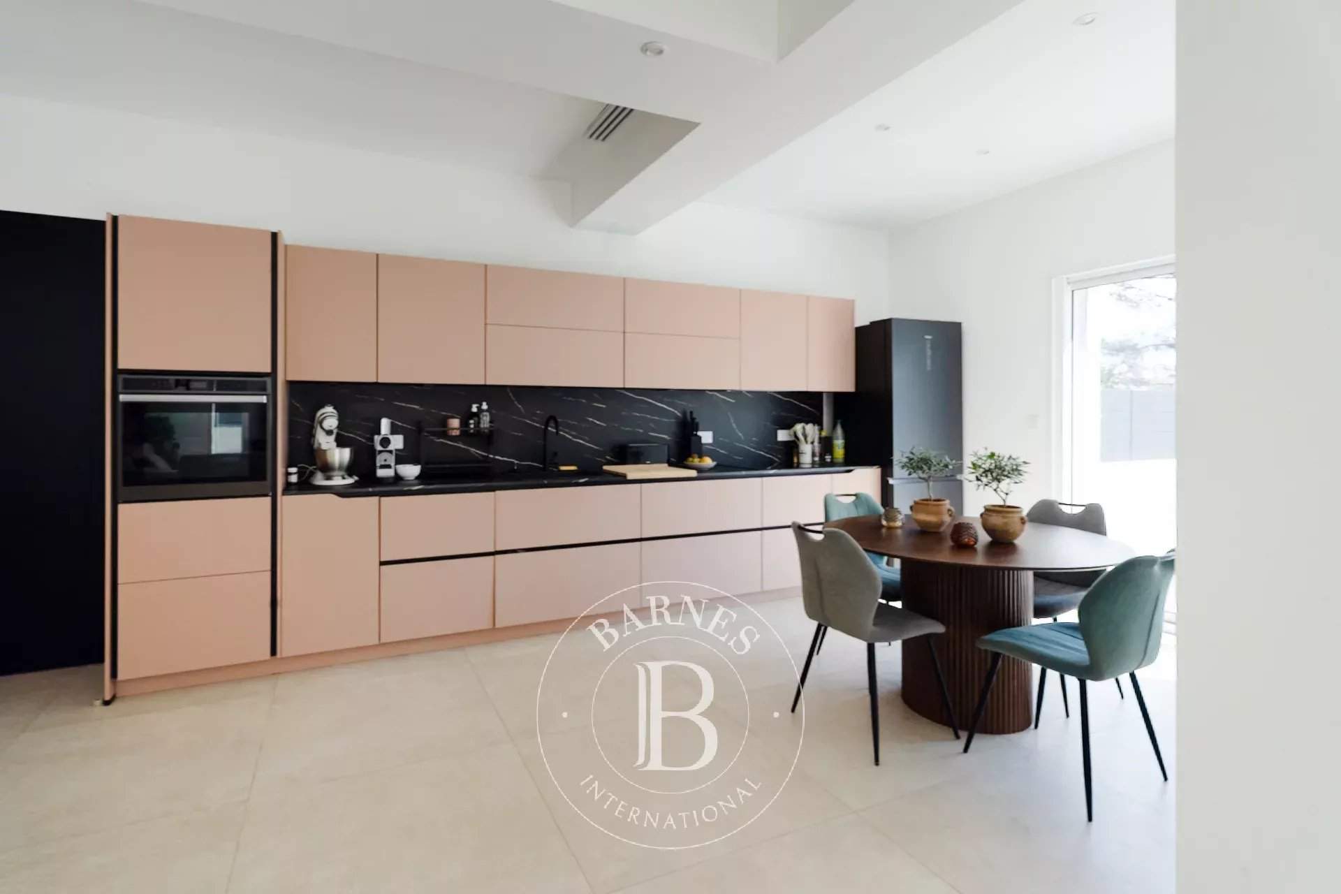 Cabriès  - Maison 7 Pi&egrave;ces 5 Chambres - picture 6