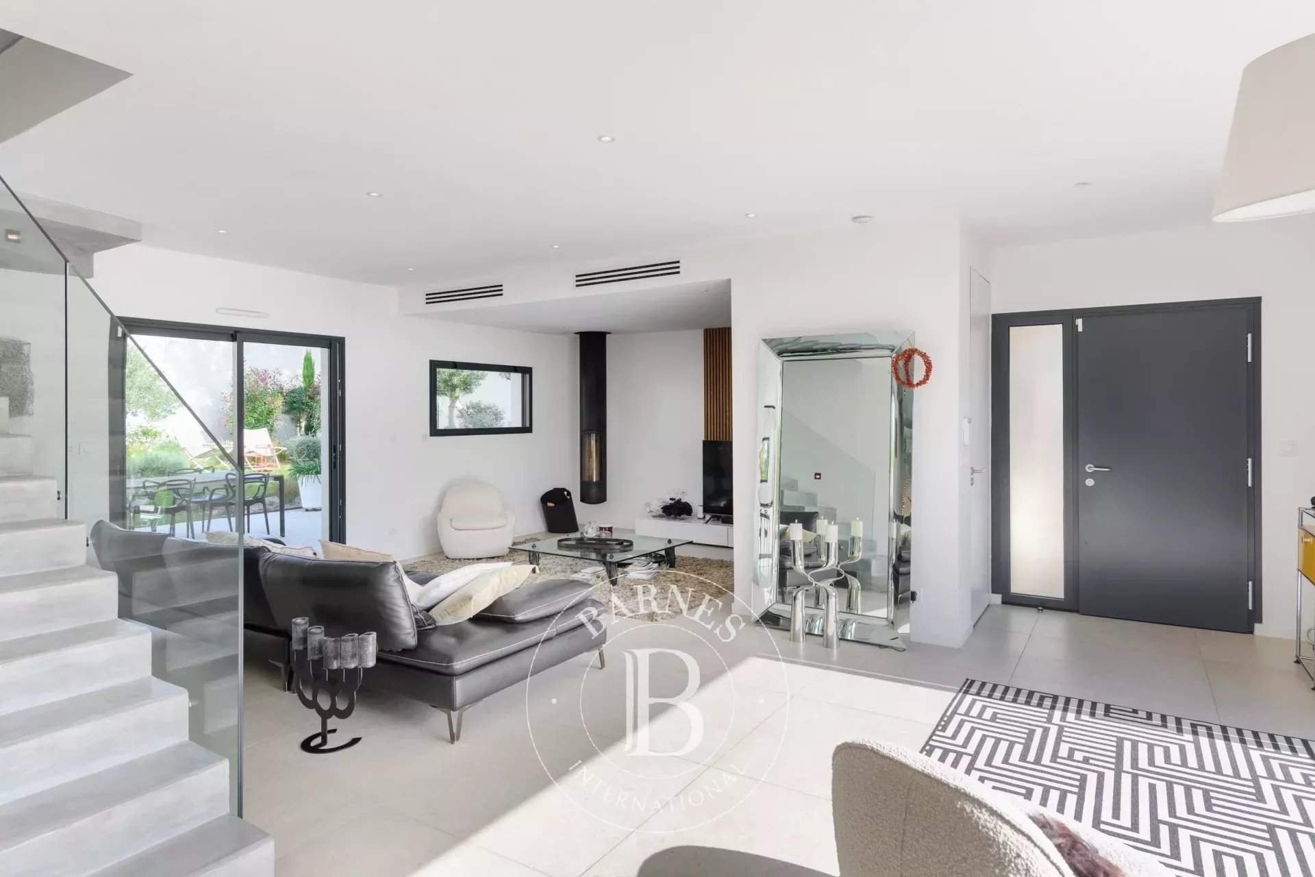 Marseille  - House 3 Bedrooms - picture 12