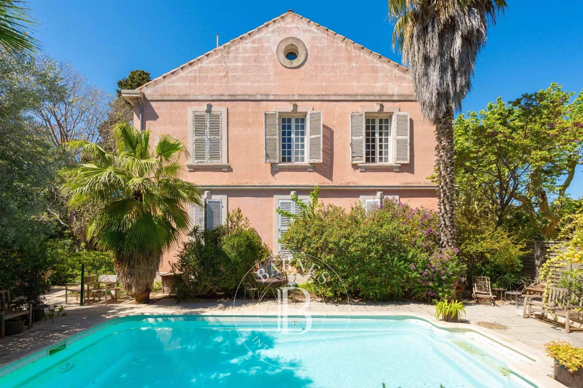 Marseille  - House 6 Bedrooms - picture 4