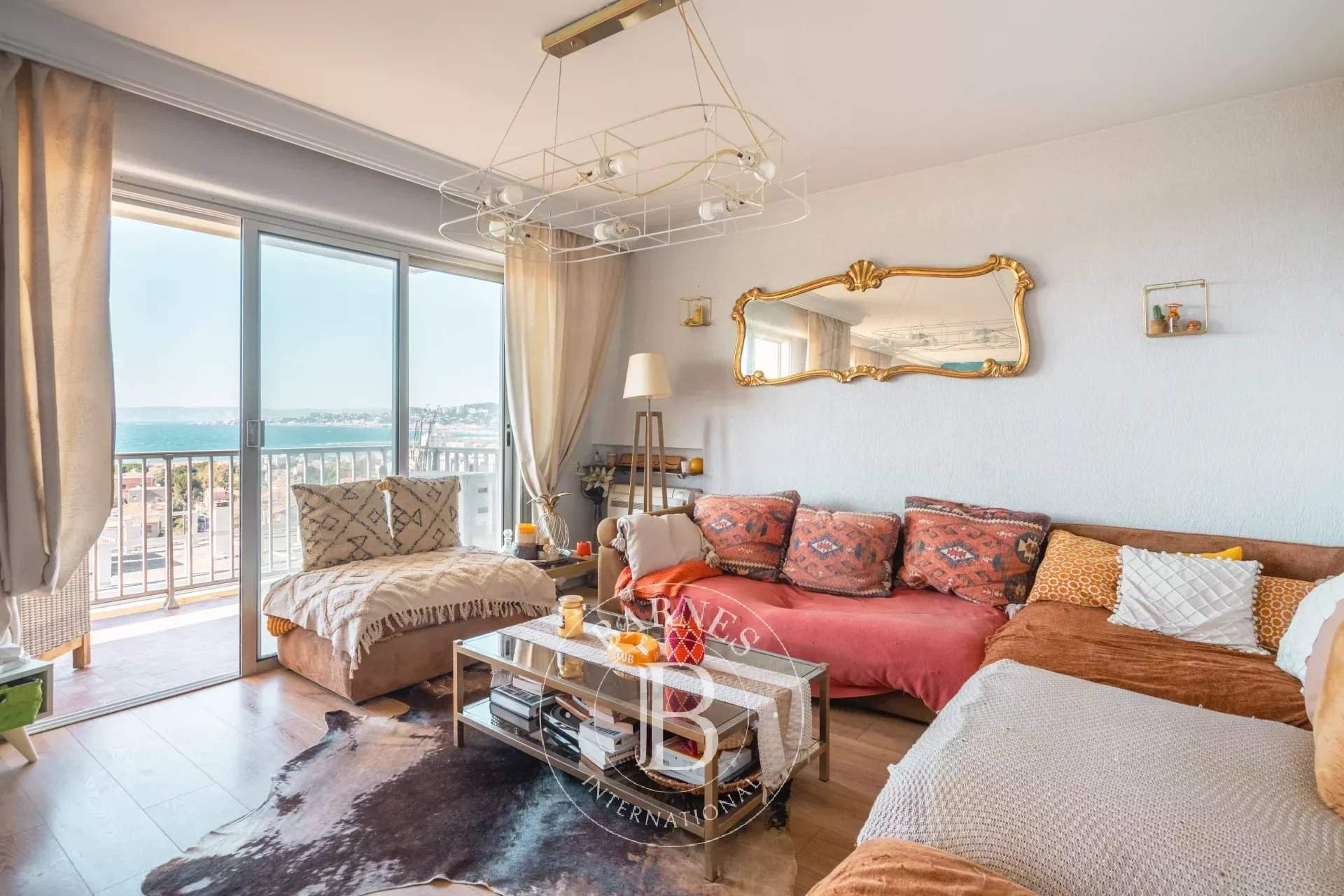 Marseille  - Apartment 3 Bedrooms - picture 11