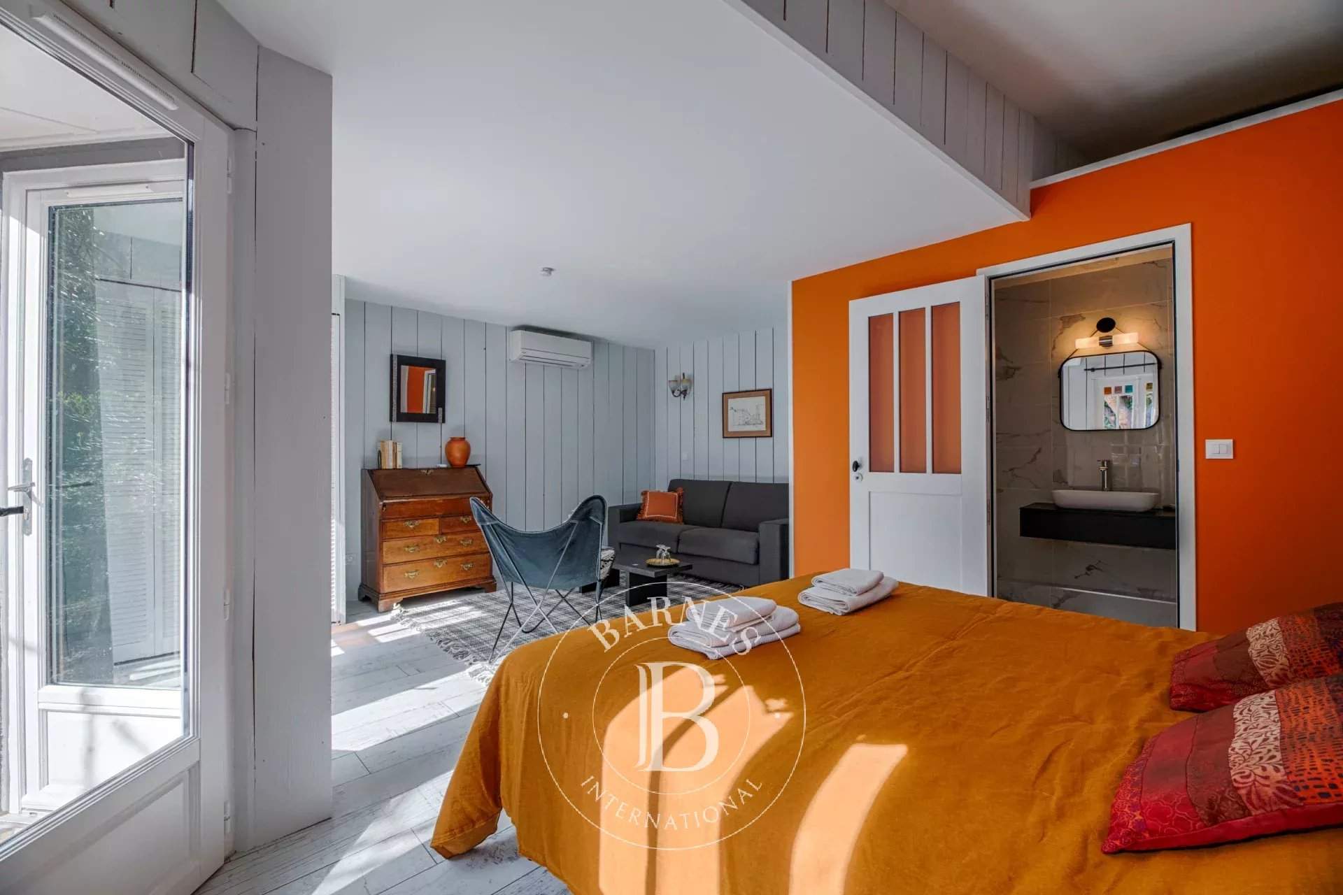 Marseille  - House 5 Bedrooms - picture 19